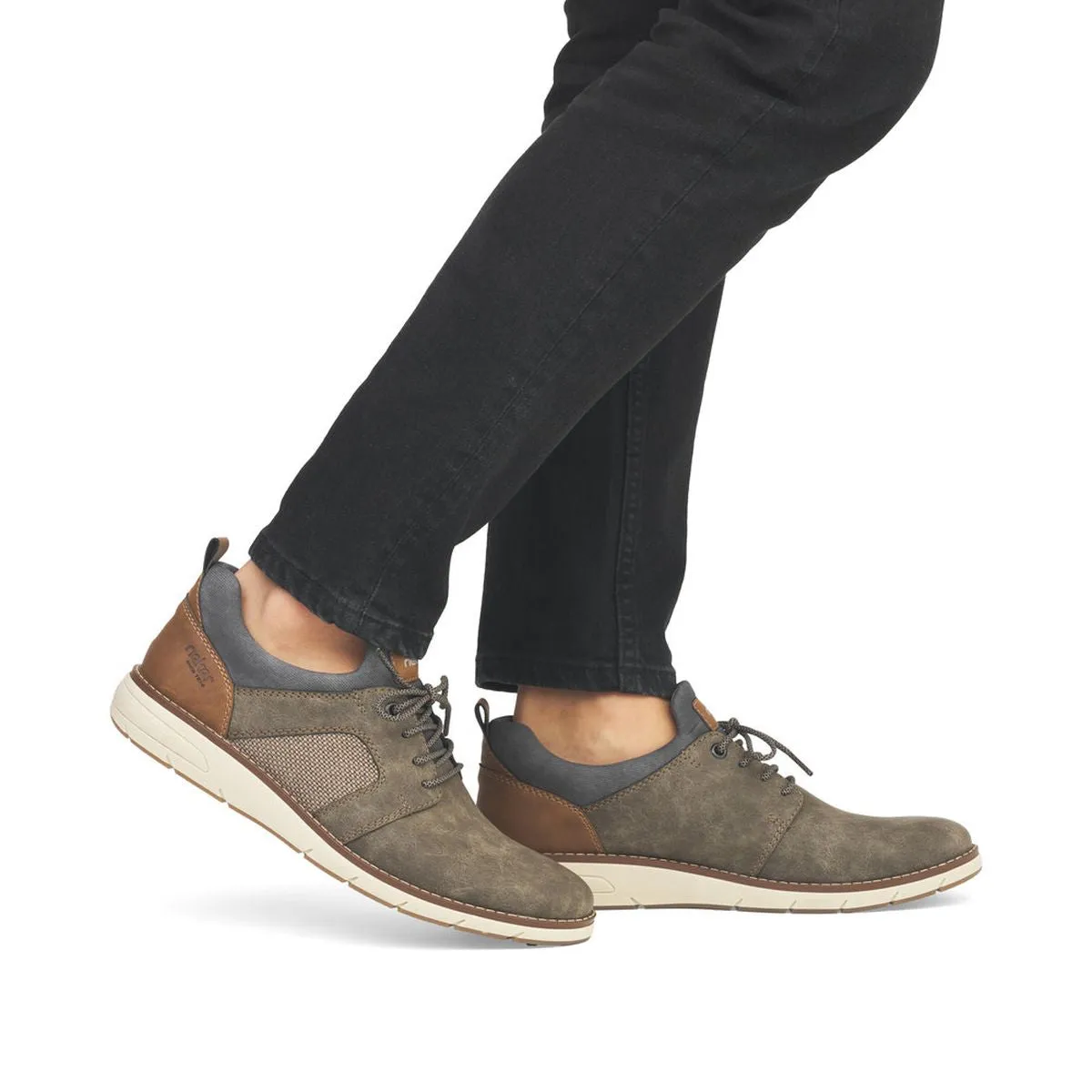 11351 Men's Slip ON Shoe