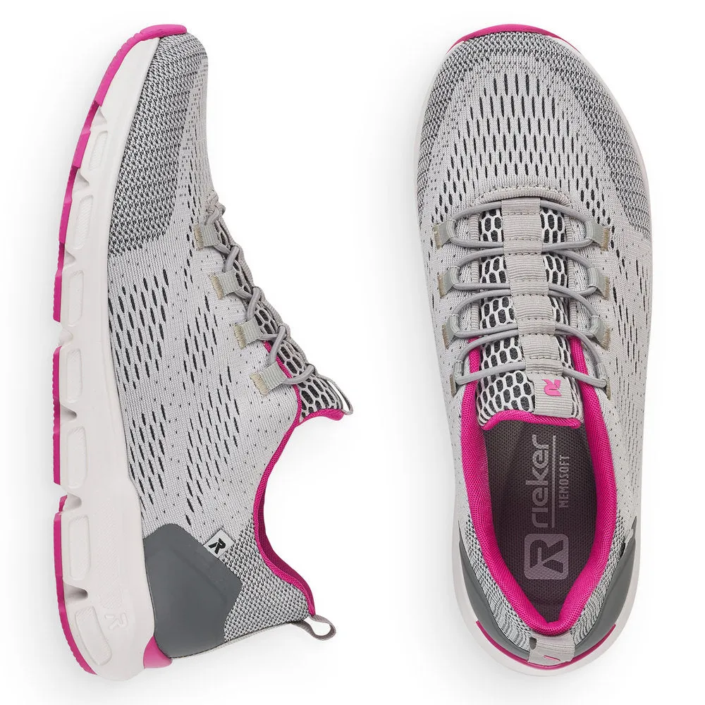 40403 Slip On Sneaker