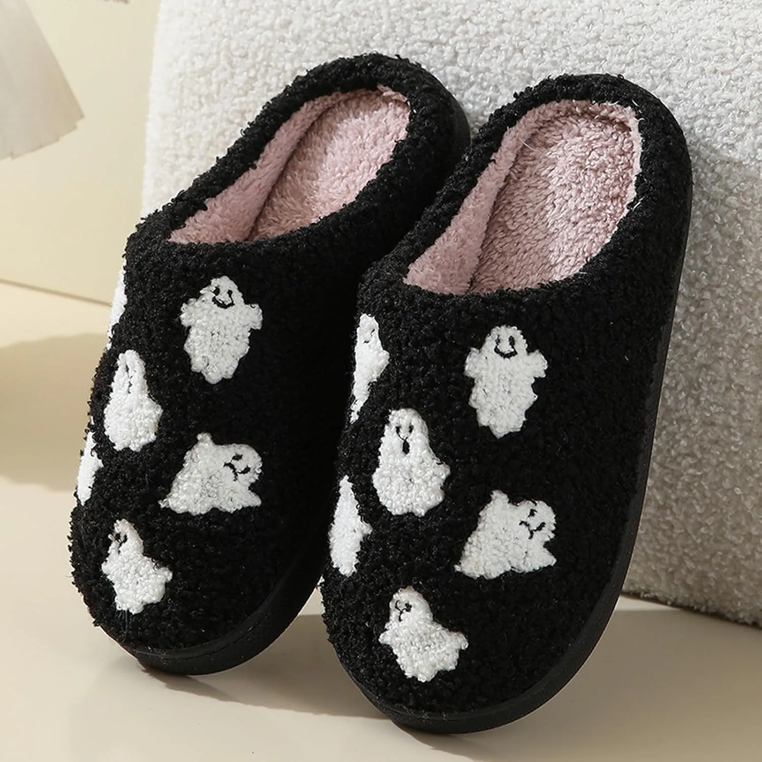 Afellicy Halloween Christmas Slippers Checkered Scuff for Women and Men Holiday Indoor Bedroom Fluffy Warm Fleece Slippers Winter Soft Cozy Home Non-Slip Soft Plush Slip-on Wool Lined House Shoes