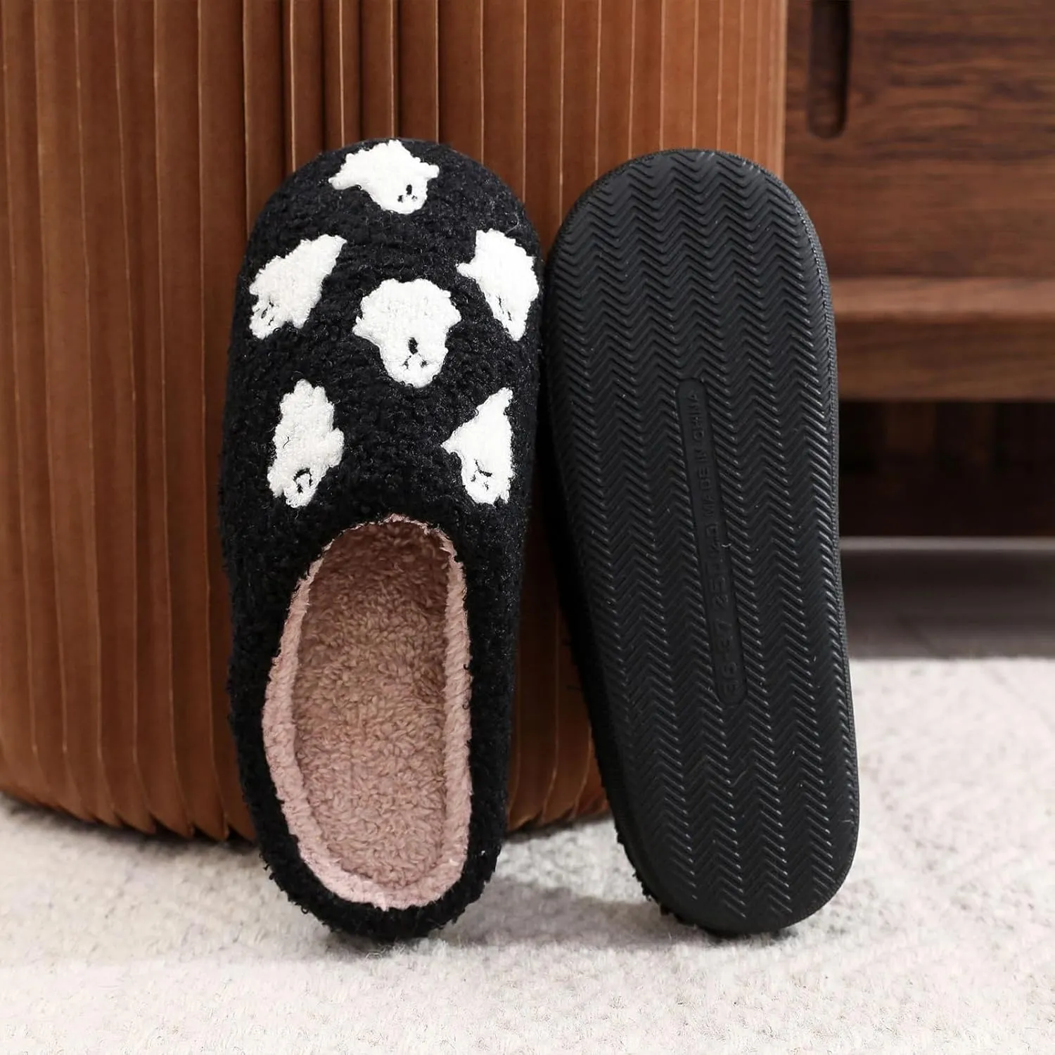 Afellicy Halloween Christmas Slippers Checkered Scuff for Women and Men Holiday Indoor Bedroom Fluffy Warm Fleece Slippers Winter Soft Cozy Home Non-Slip Soft Plush Slip-on Wool Lined House Shoes