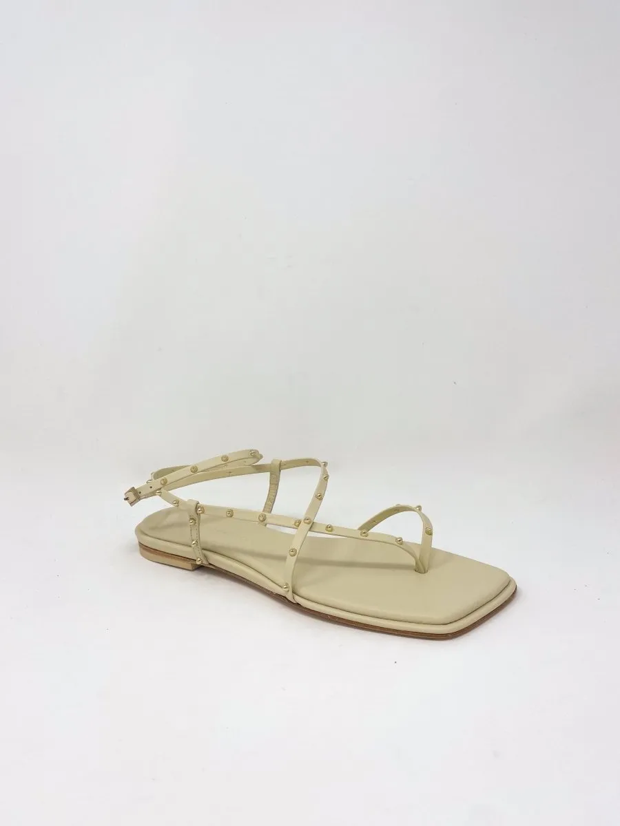 Alexia in Vanilla Calf w/Gold Studs