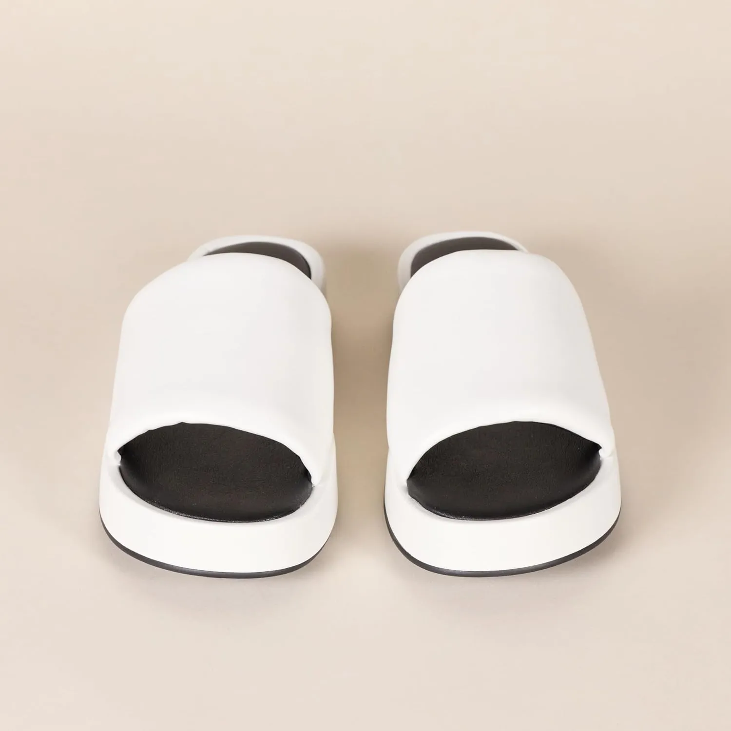 Amazon Essentials Women's Slide Flatform Sandal