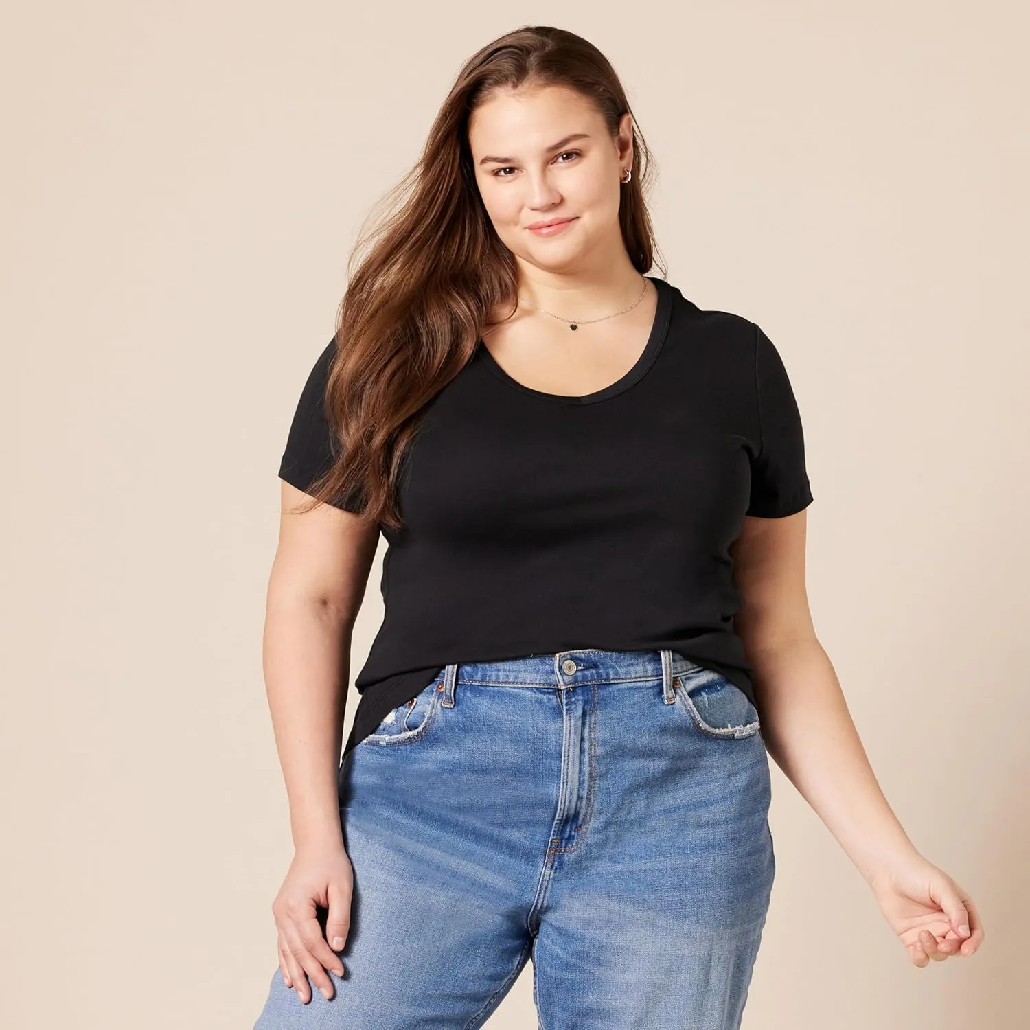 Amazon Essentials Women's Slim-Fit Short-Sleeve V-Neck T-Shirt, Pack of 2