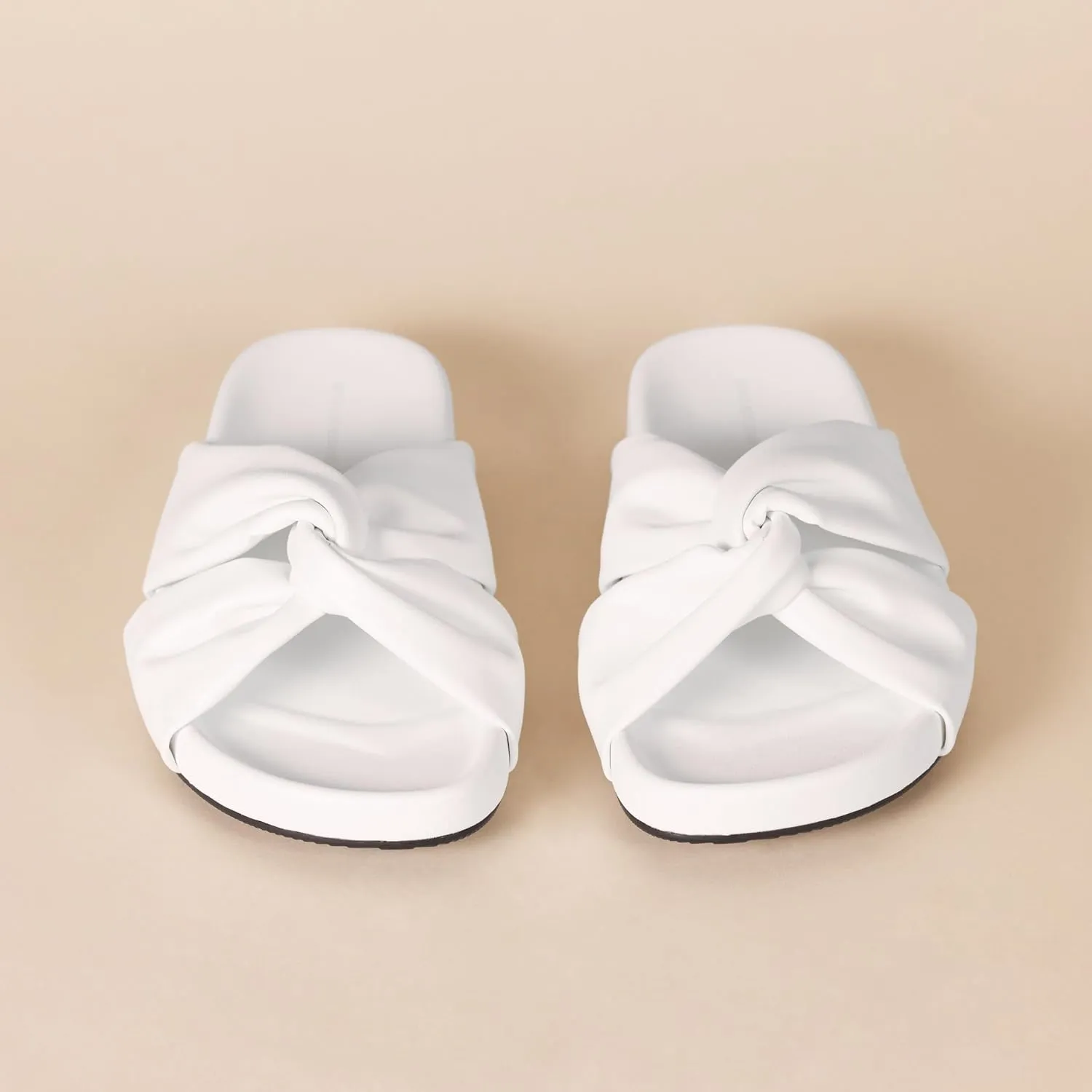 Amazon Essentials Women's Twist Slide Sandal