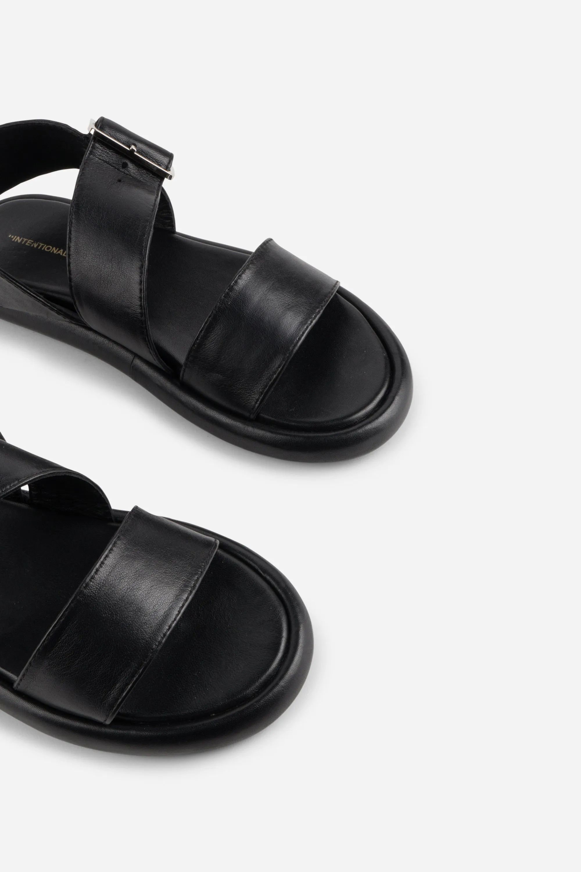 ANDREA LEATHER FLAT SANDAL