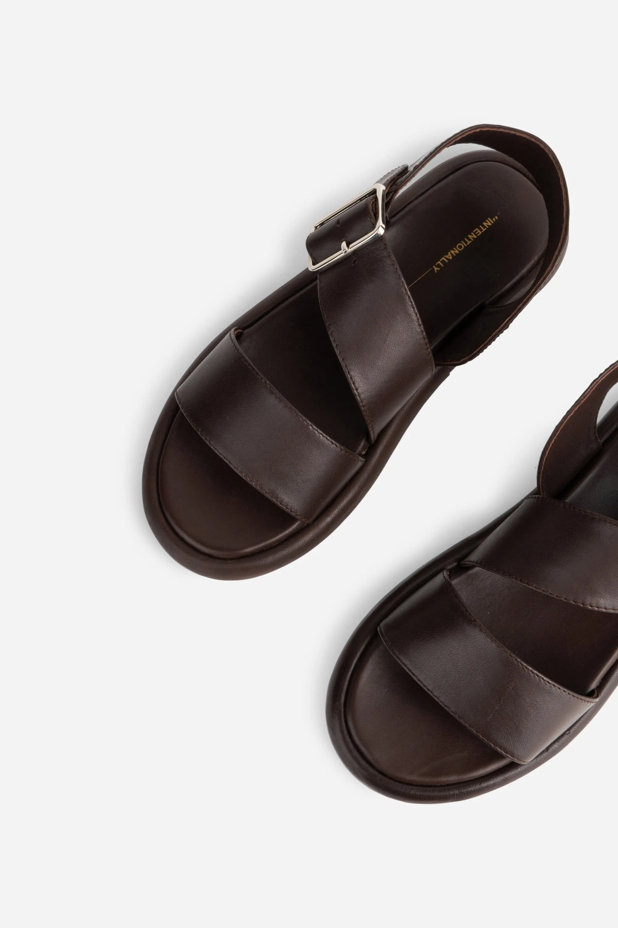 ANDREA LEATHER FLAT SANDAL