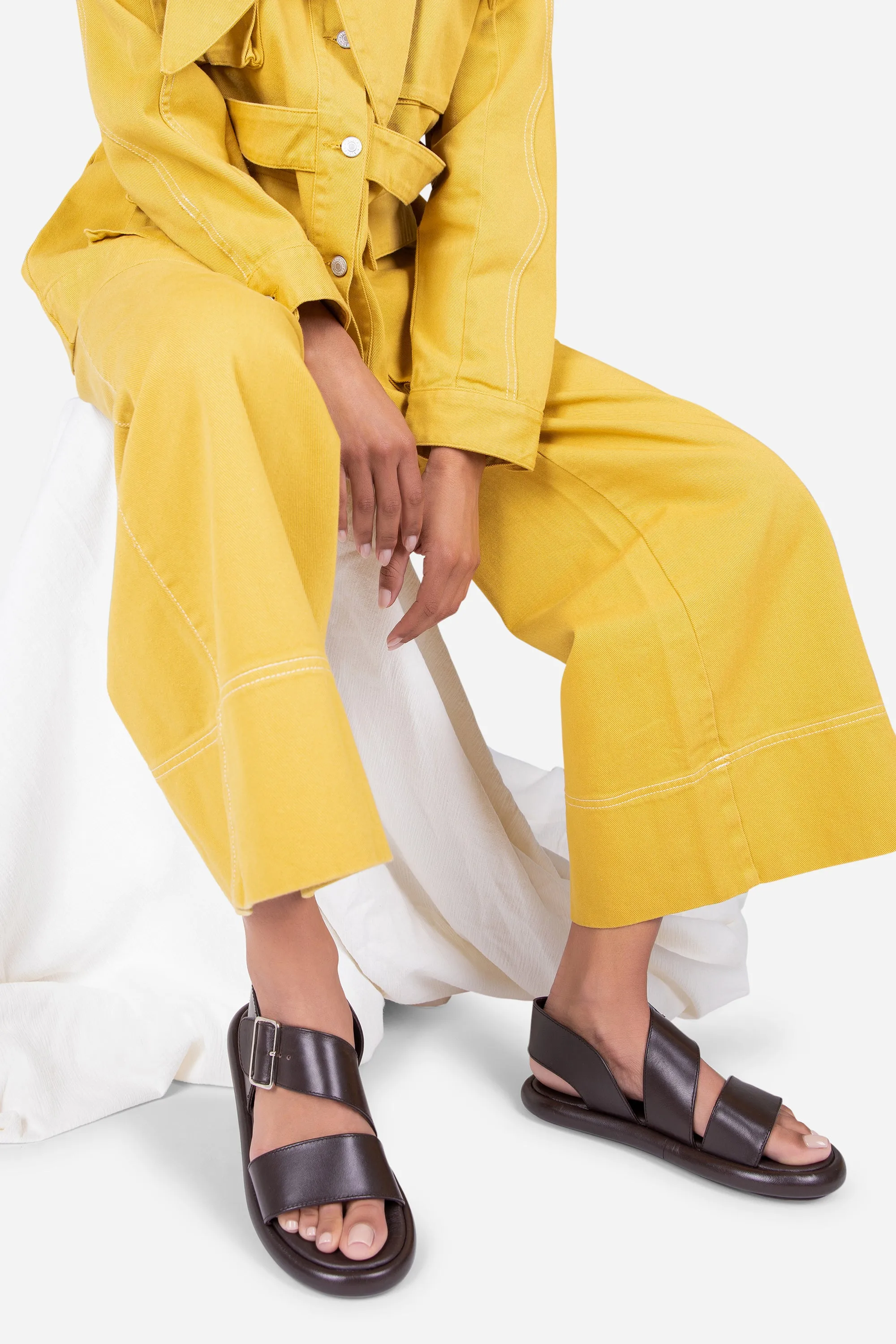 ANDREA LEATHER FLAT SANDAL