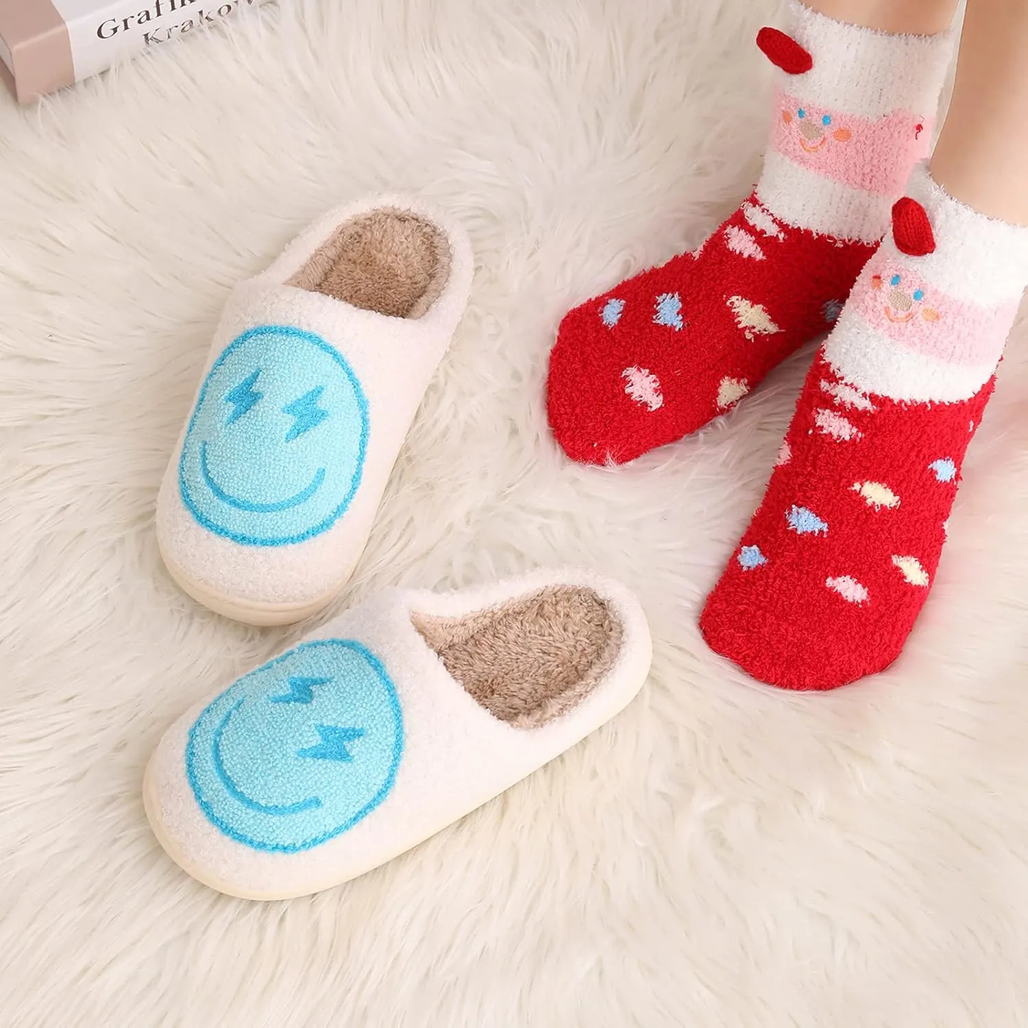 Bad Cute Bunny Slippers for Women Men Soft Fuzzy Slippers Warm Cozy Love Heart Slippers Plush Slip-On House Slippers