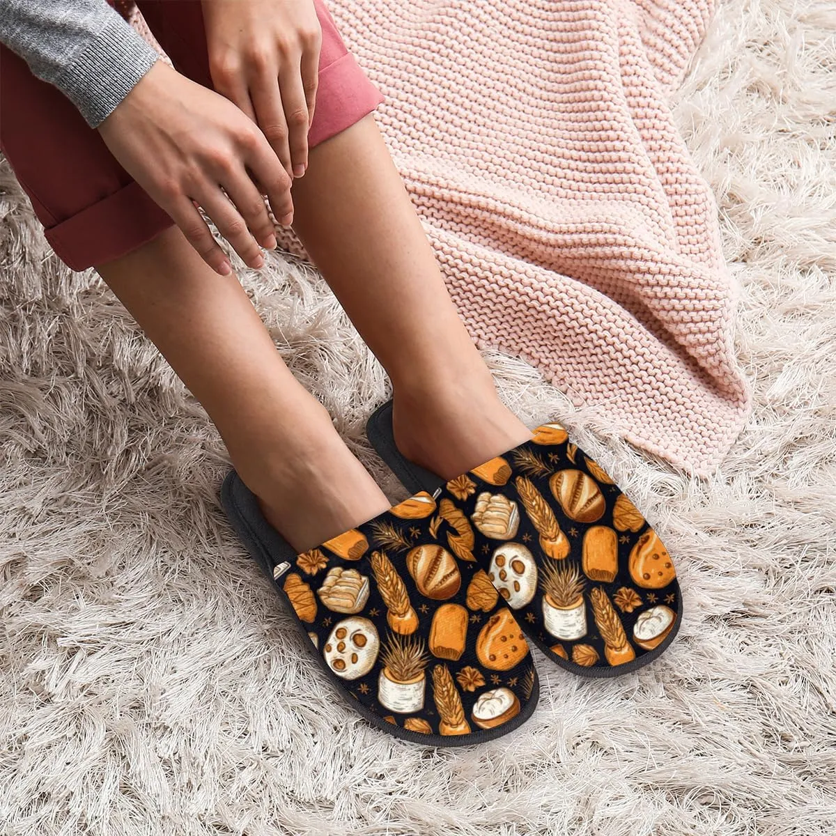 Bread Wheat Slippers for Women Men, Maple Leaf House Slippers Soft Fluffy Warm Slip On Slippers Cozy Indoor Slippers Non-Slip Home Shoes, X-Small