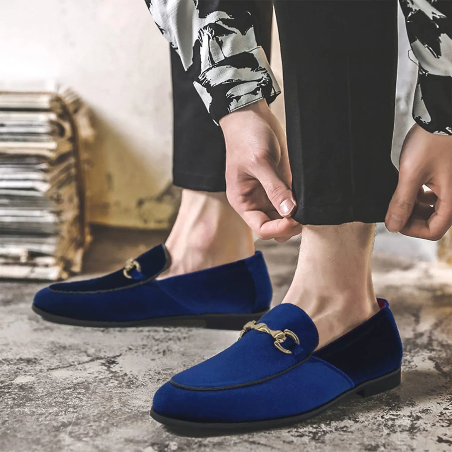CMM Men's Velvet Slip On Loafers Shiny Metallic Slipper Loafers Luxury Dress Shoes Nightclub Party