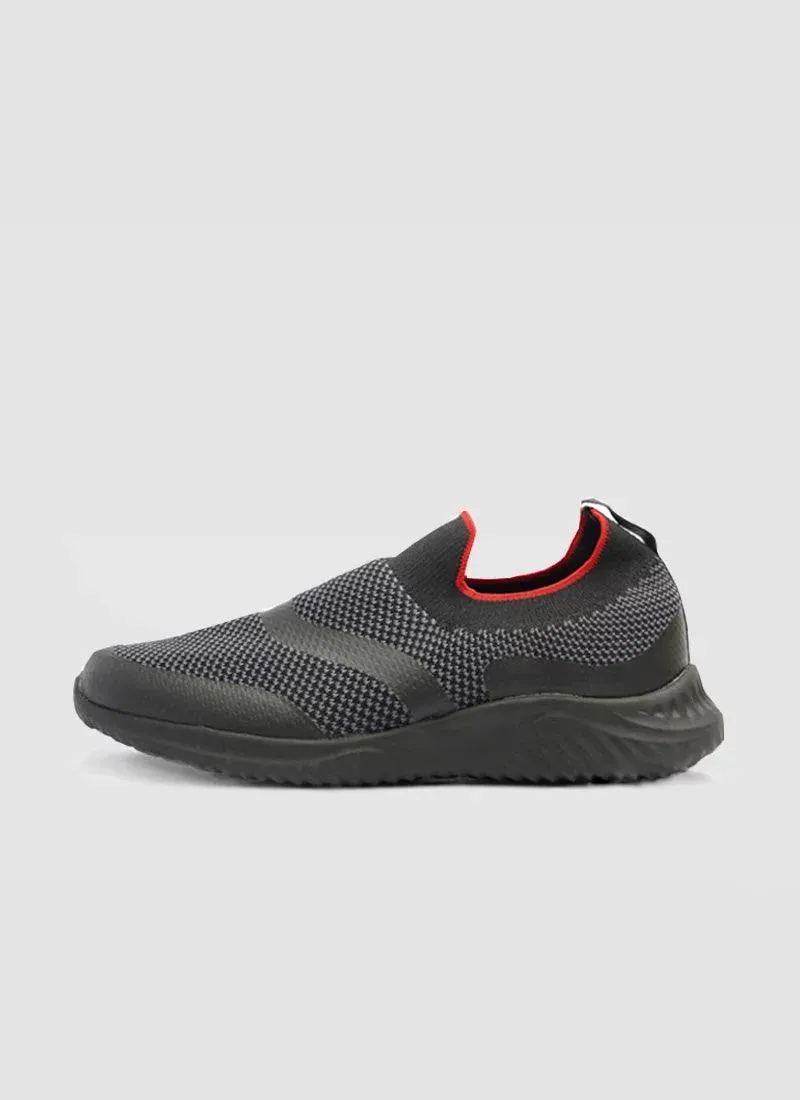 Cosmos Sneaker