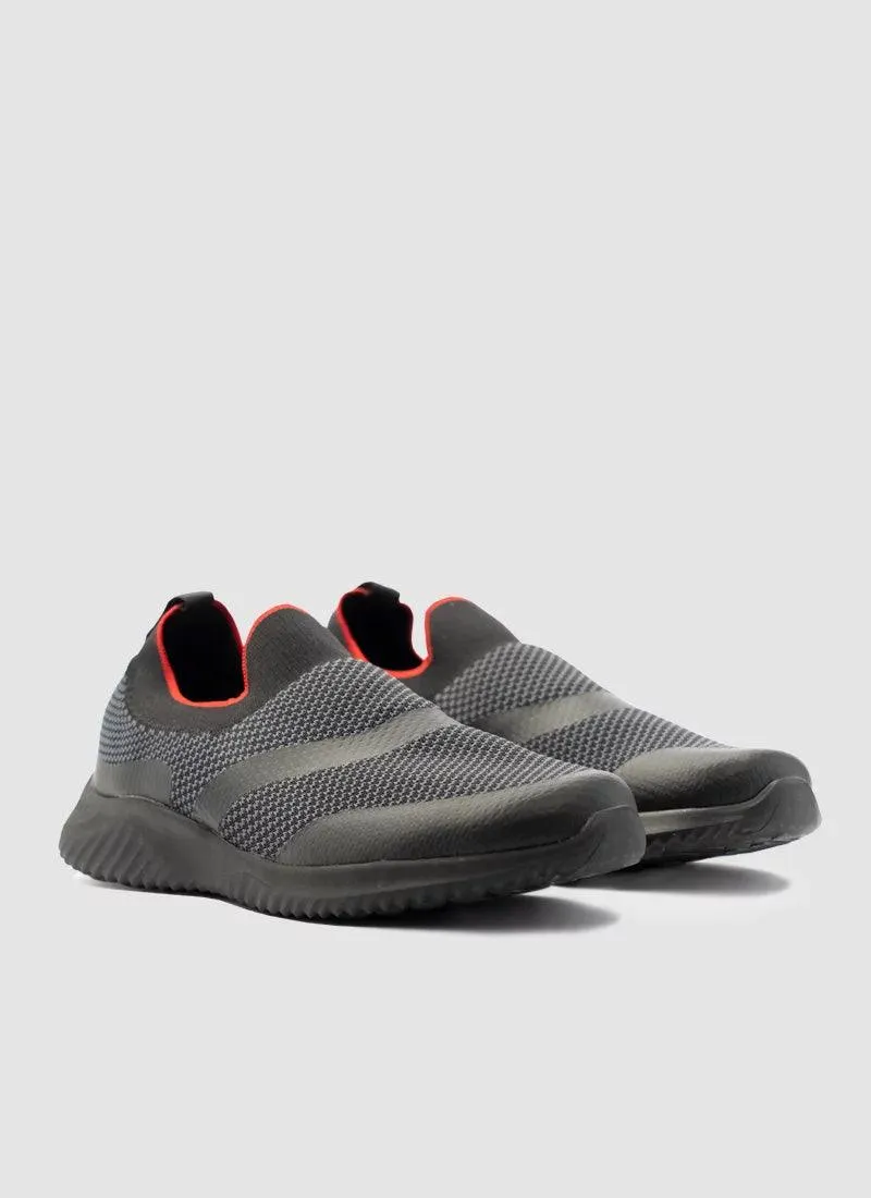 Cosmos Sneaker