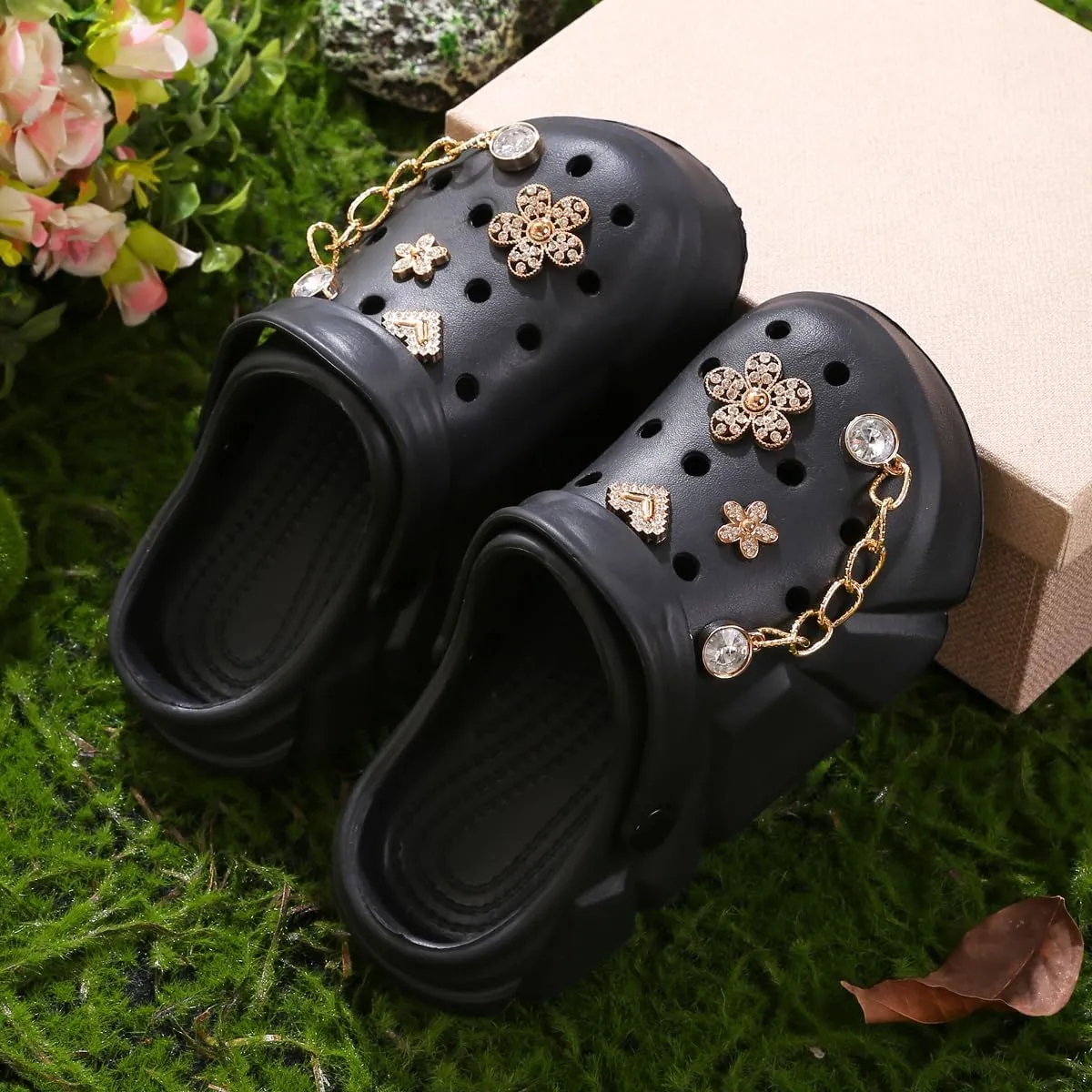 Cute Butterfly-Themed Lightweight Girls' Clogs, Platform Soft Sole Closed Toe EVA Home Garden Clog Shoes, Two-Way Wear Breathable Beach Clogs, Trendy Non-Slip Slip-On Sandals