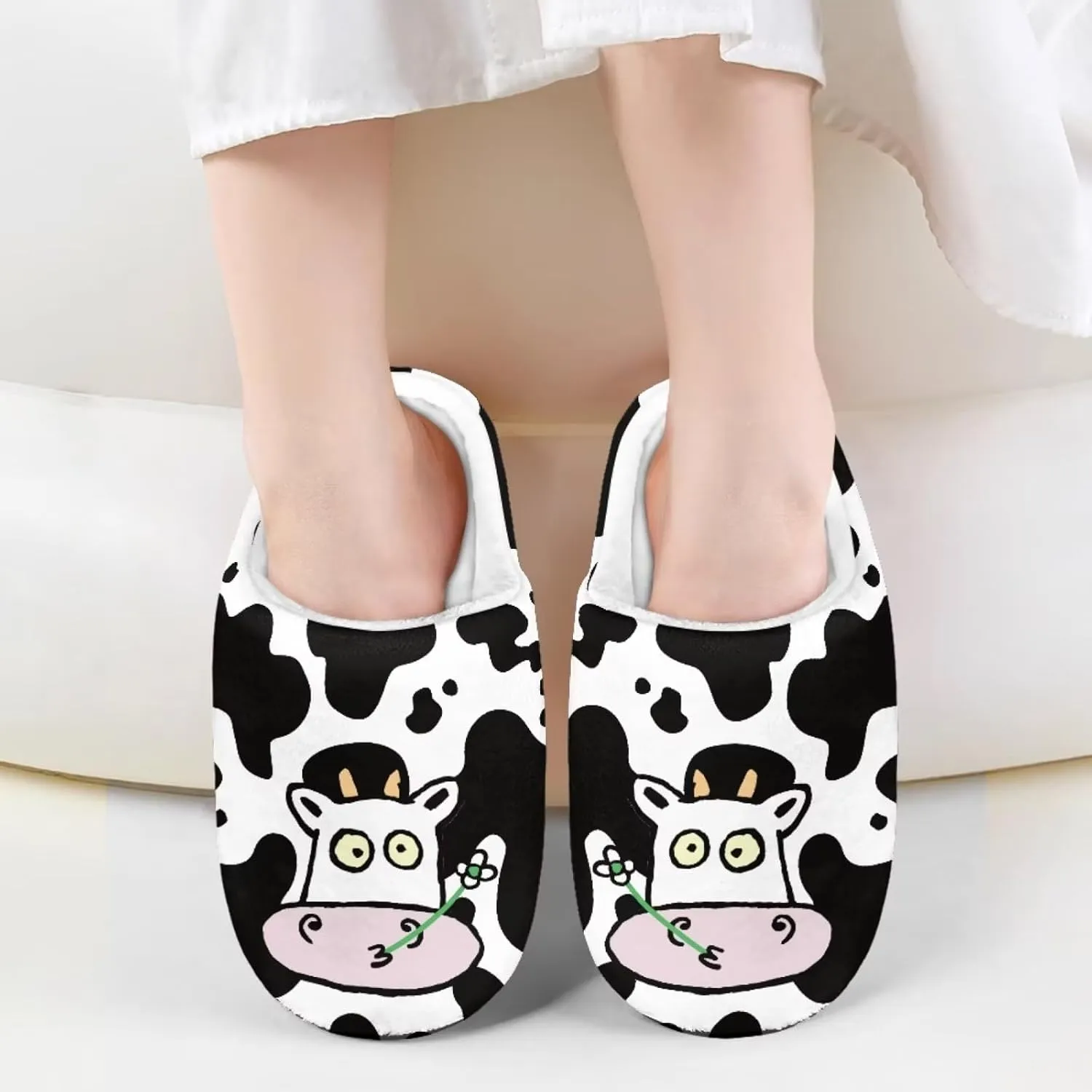 Cute Slippers for Girls Boys, Plush Non-Slip House Slippers Winter Fluffy House Shoes Cute Soft Slip-On Shoes for Indoor Outdoor