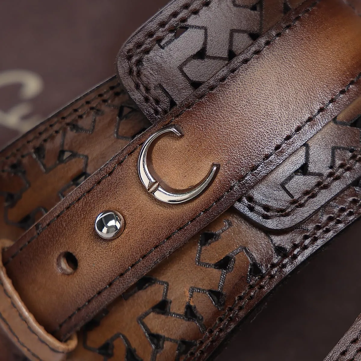 FRANCO CUADRA | Casual Sandal for Women in Genuine Brown Leather with Adjustable Buckle 45STSTS Almendra