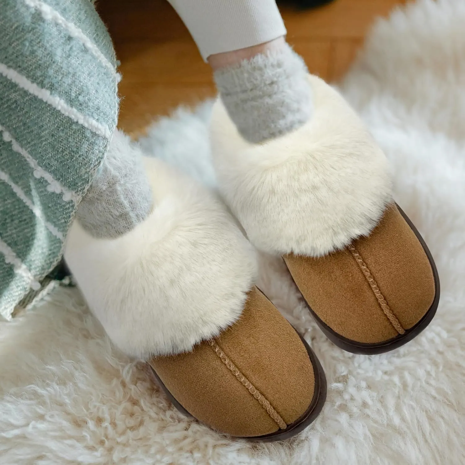 Fuzzy House Slippers for Kids Girls boys Soft Plush Platform House Shoes Memory Foam Warmth Slip-on Slippers Indoor Outdoor Big Kid