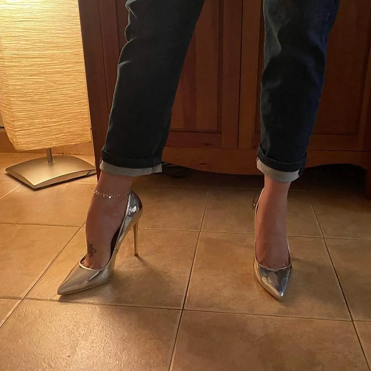 GENSHUO Women's 4.7 Inch Pumps Pointy Closed Toe Stiletto Sexy High Heels Slip on Porm Party Wedding Dress Shoes