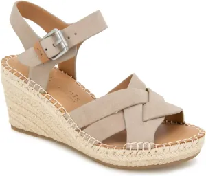 Gentle Souls by Kenneth Cole Women's Caspian Wedge Sandal