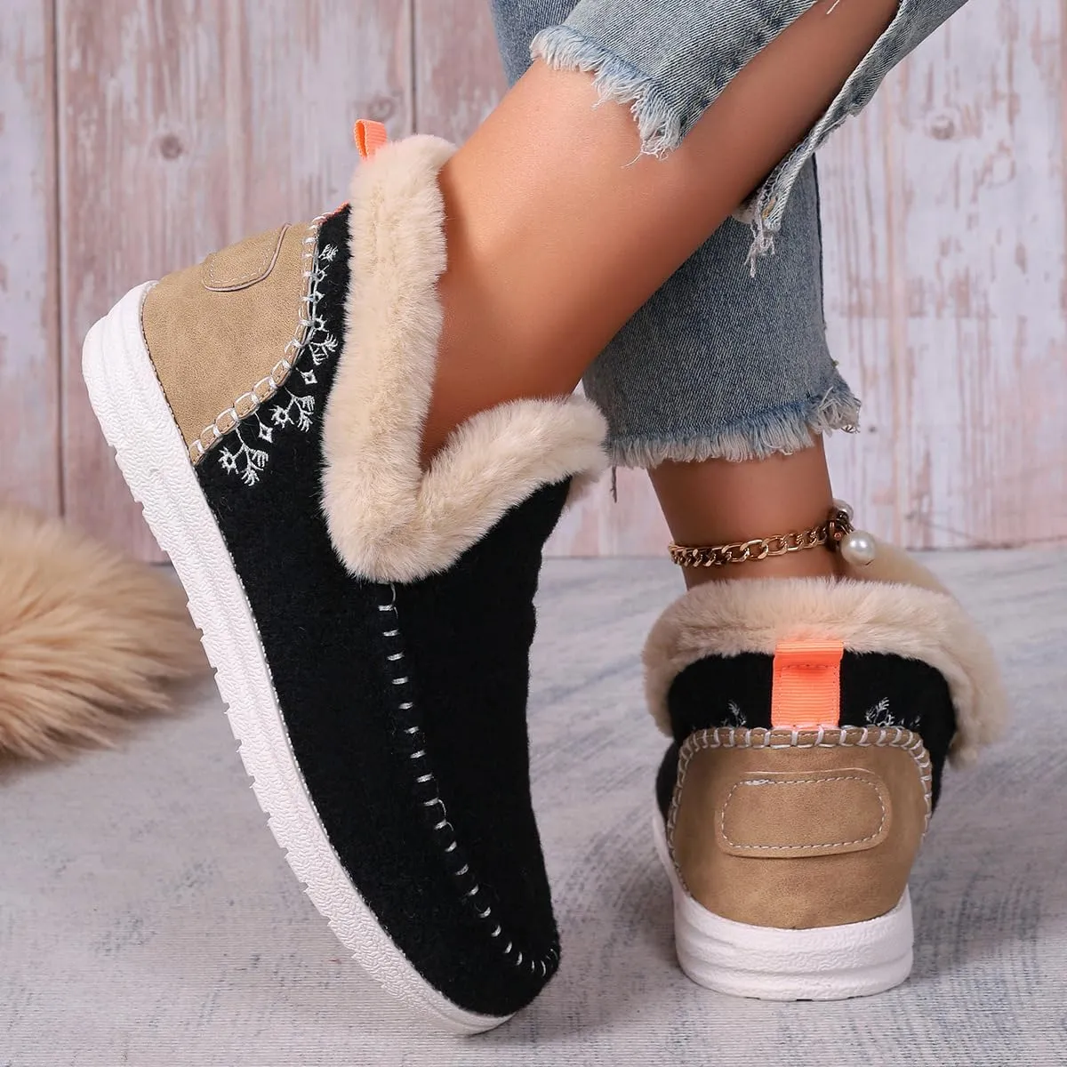 HUIQINGLI Women's Winter Plush Lined Flat Shoes, Comfy Orthopedic Arch Support Shoes, Embroidered Patchwork Slip-On Warm Snow Booties