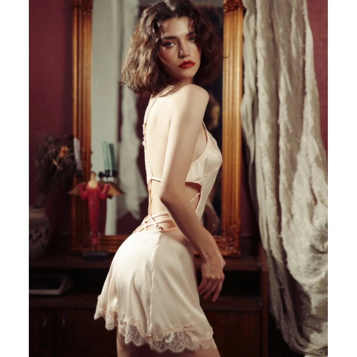 Kaleen satin slip
