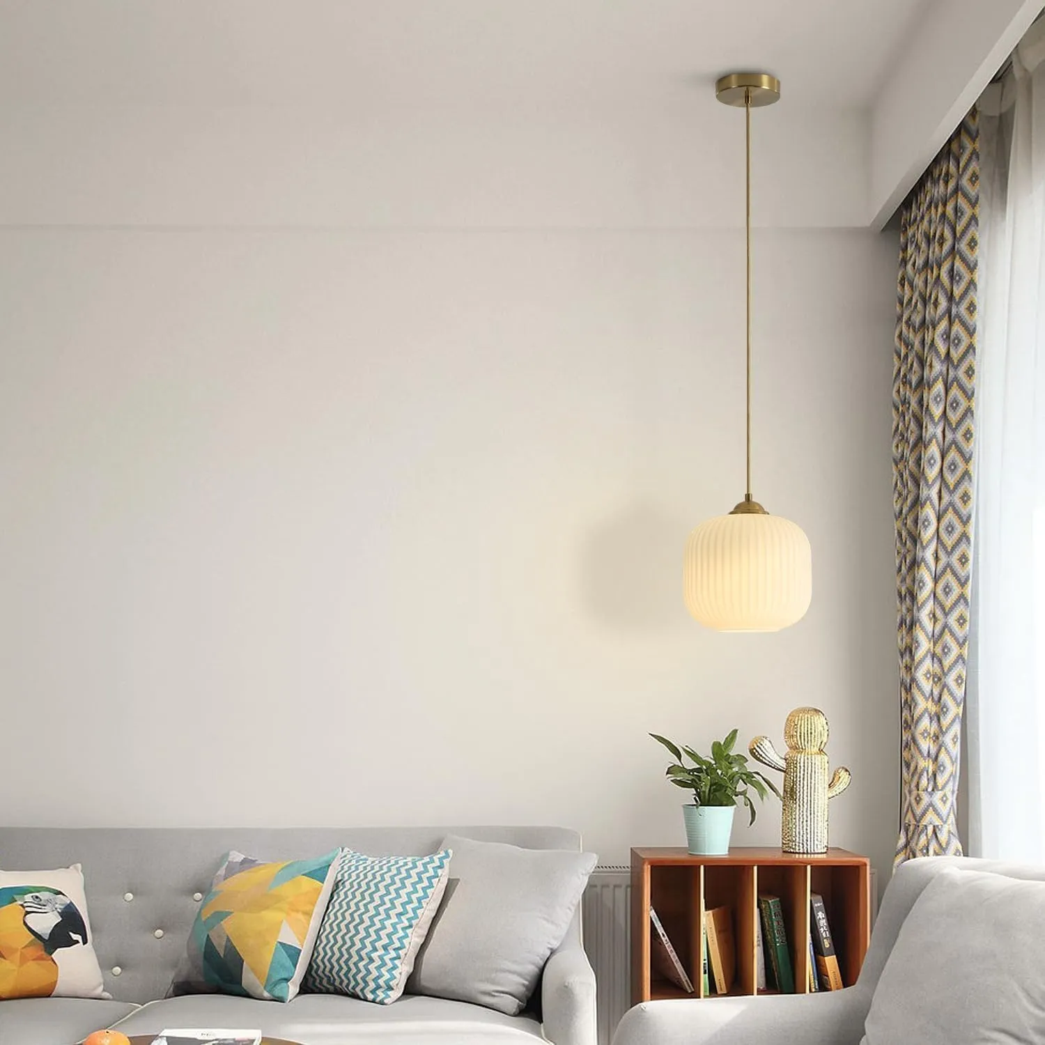 KCO Lighting Modern Gold White Glass Pendant Light Contemporary Brass Metal Kitchen Island Dining Pendant Light Industrial Large Globe Pendant Lamp 1-Light Round Ball Hanging Lighting Fixture