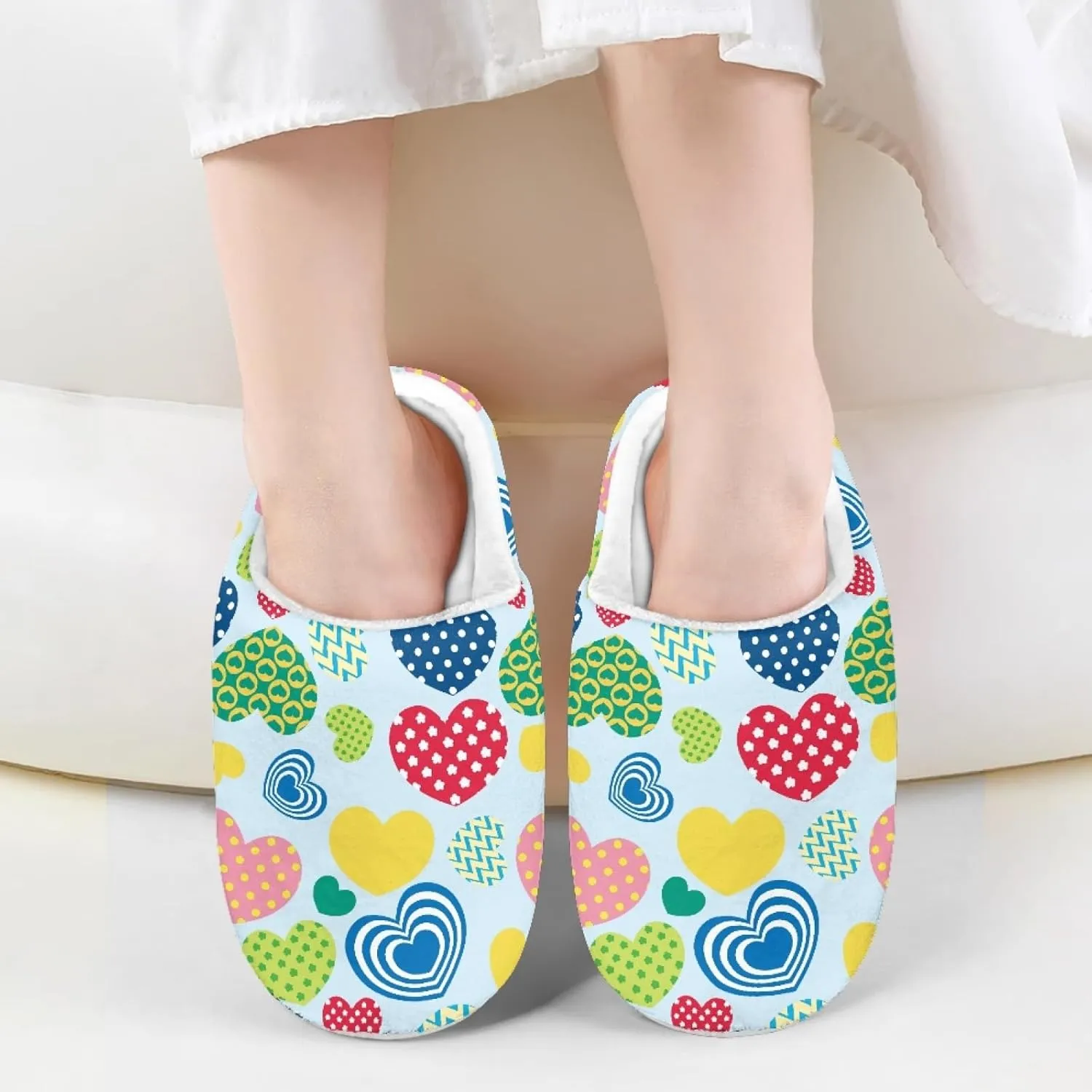 Kids Slippers Boys Girls House Slippers Warm Soft Plush Non-Slip Indoor Outdoor Slip-on Shoes