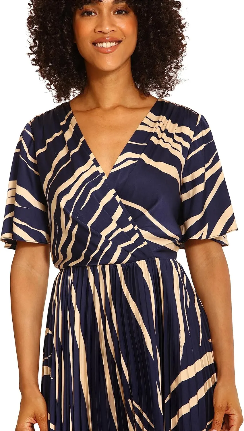 Maggy London Women's Pleated Skirt Dress Event Occasion Party Guest of