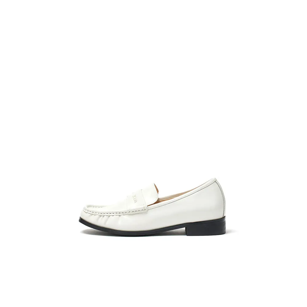 MATIN CLASSIC LOAFER IN WHITE