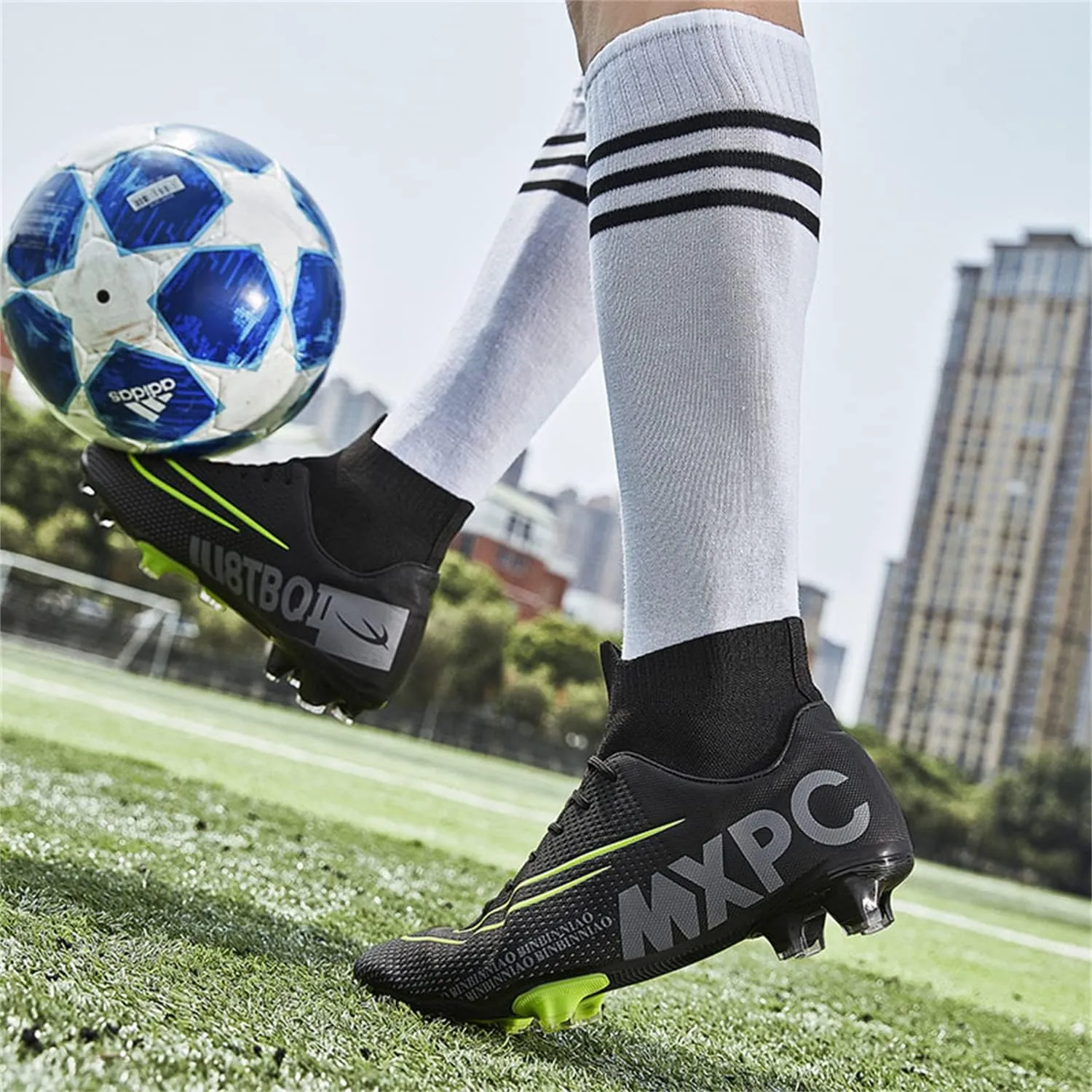 MDPCX Competitive Unisex Soccer Shoes Men Women Indoor Outdoor Football Boots Athletic Turf Mundial Team Cleat Running Sports Lightweight Breathable Anti-Skid Damping Shoes