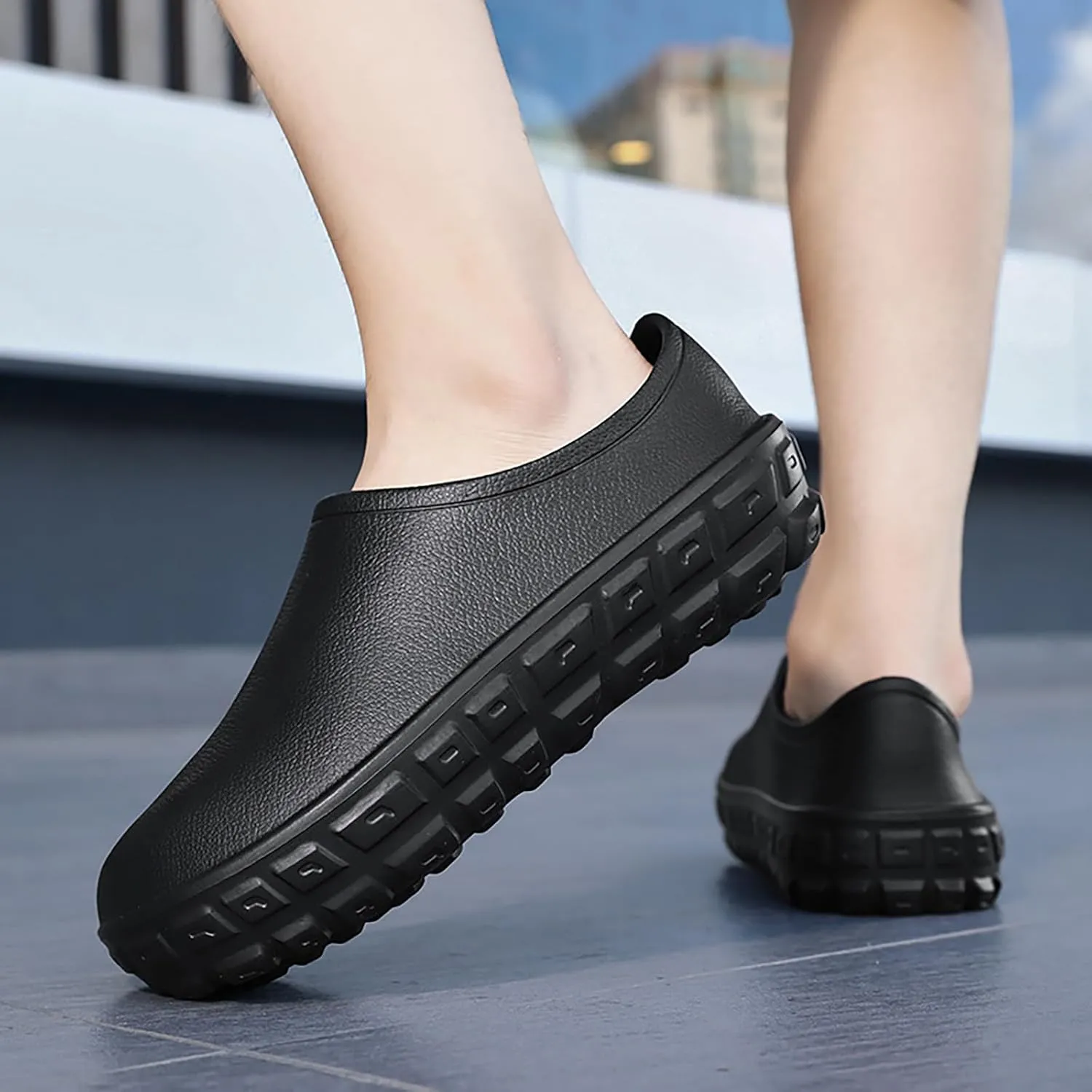Men's Leather Slip-On Platform Chef Shoes Comfort Round Toe Waterproof Non Slip Soft Bottom Kitchen Loafers for Kitchen Office Nurse Shoes