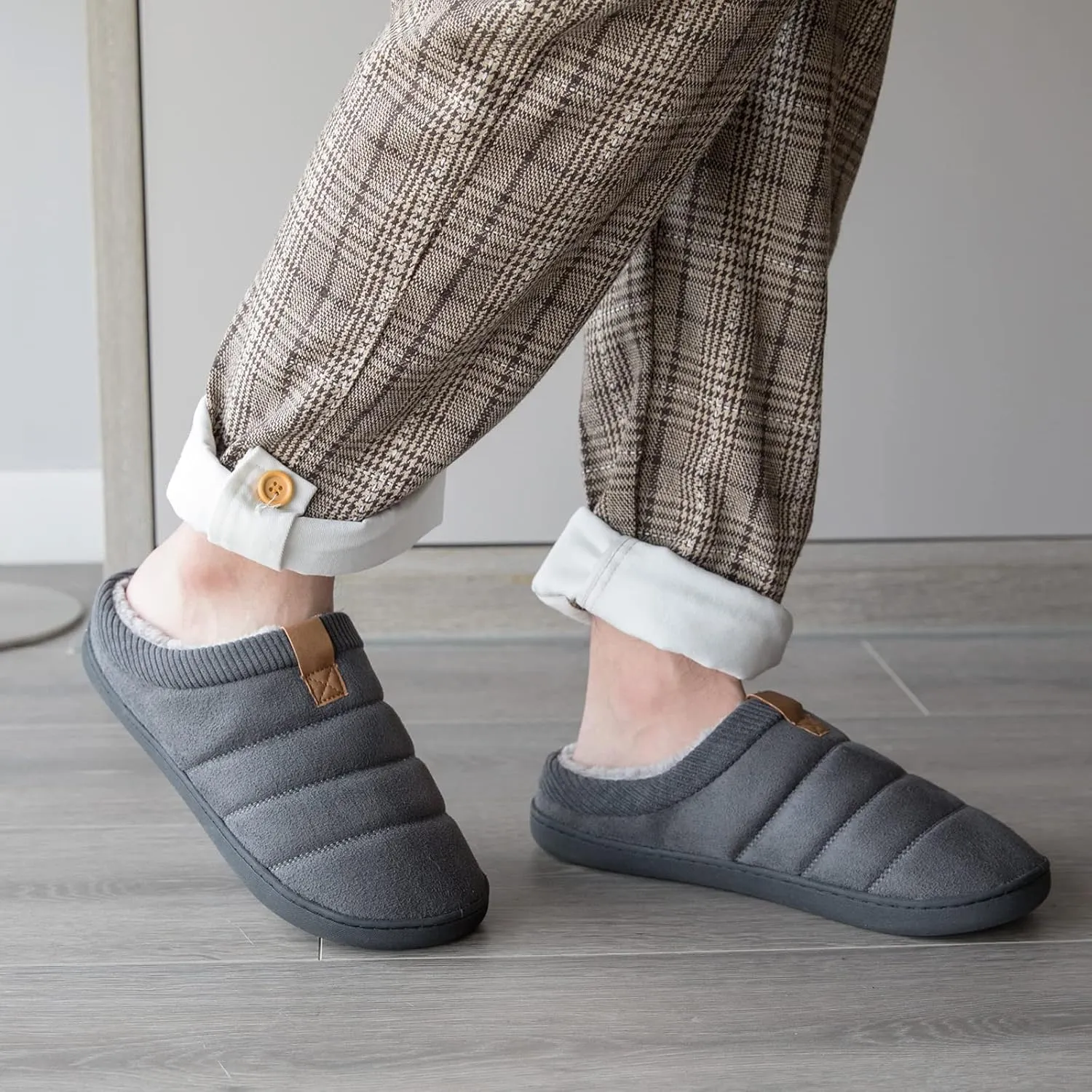 Men's Warm Memory Foam Slippers Suede Plush Shearling Lined Slip on Indoor Outdoor Clog House Shoes