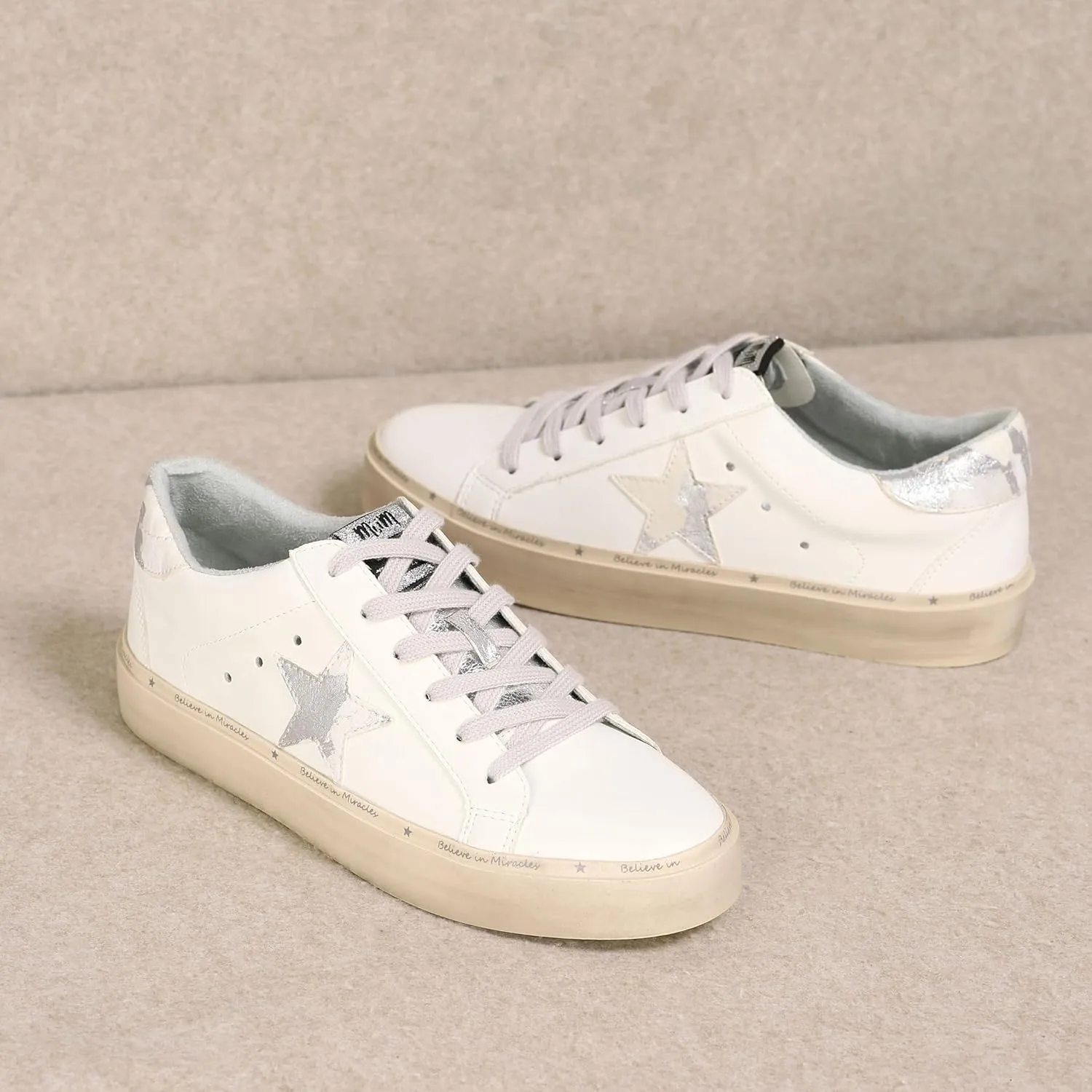 Mi.iM Paz Rubber Sole Lace-up Reflective Star Sneakers