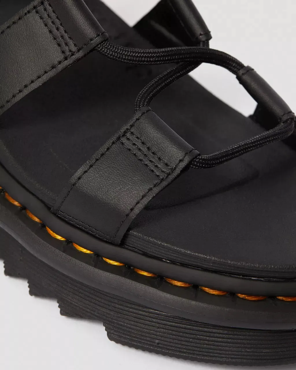 NARTILLA BLACK HYDRO LEATHER