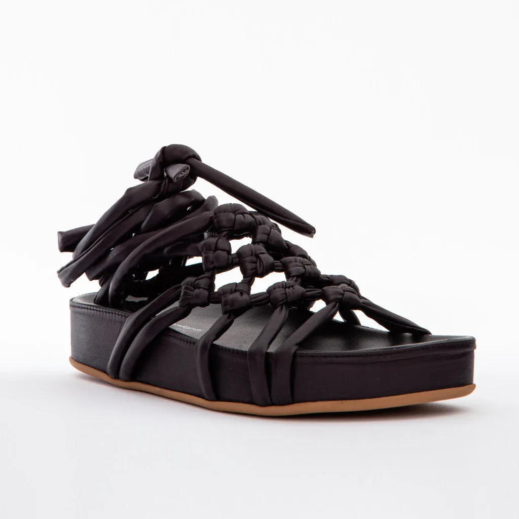 OSKA BLACK
