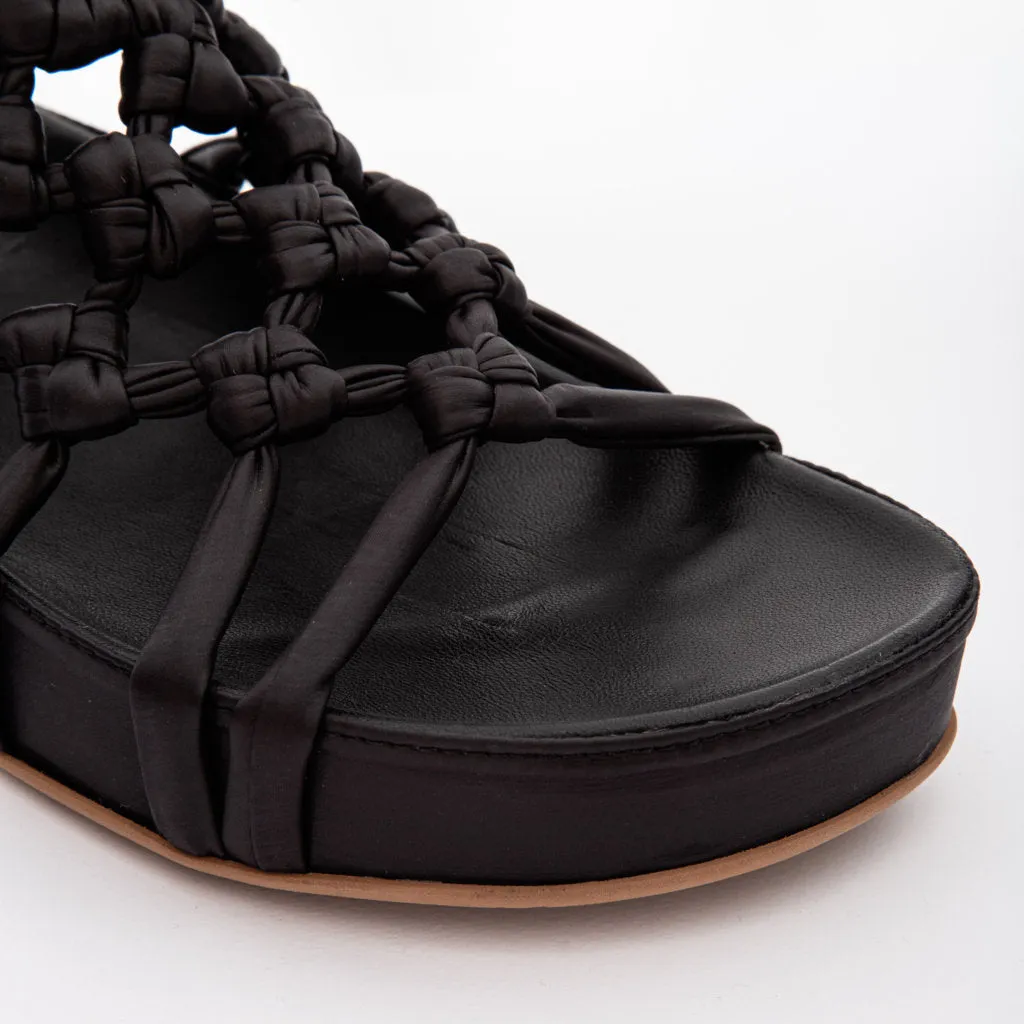OSKA BLACK
