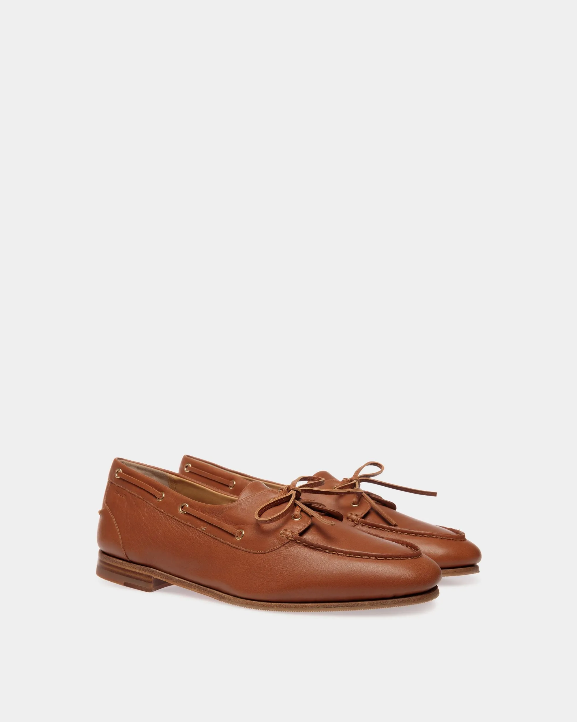 Plume Loafer in Brown Leather