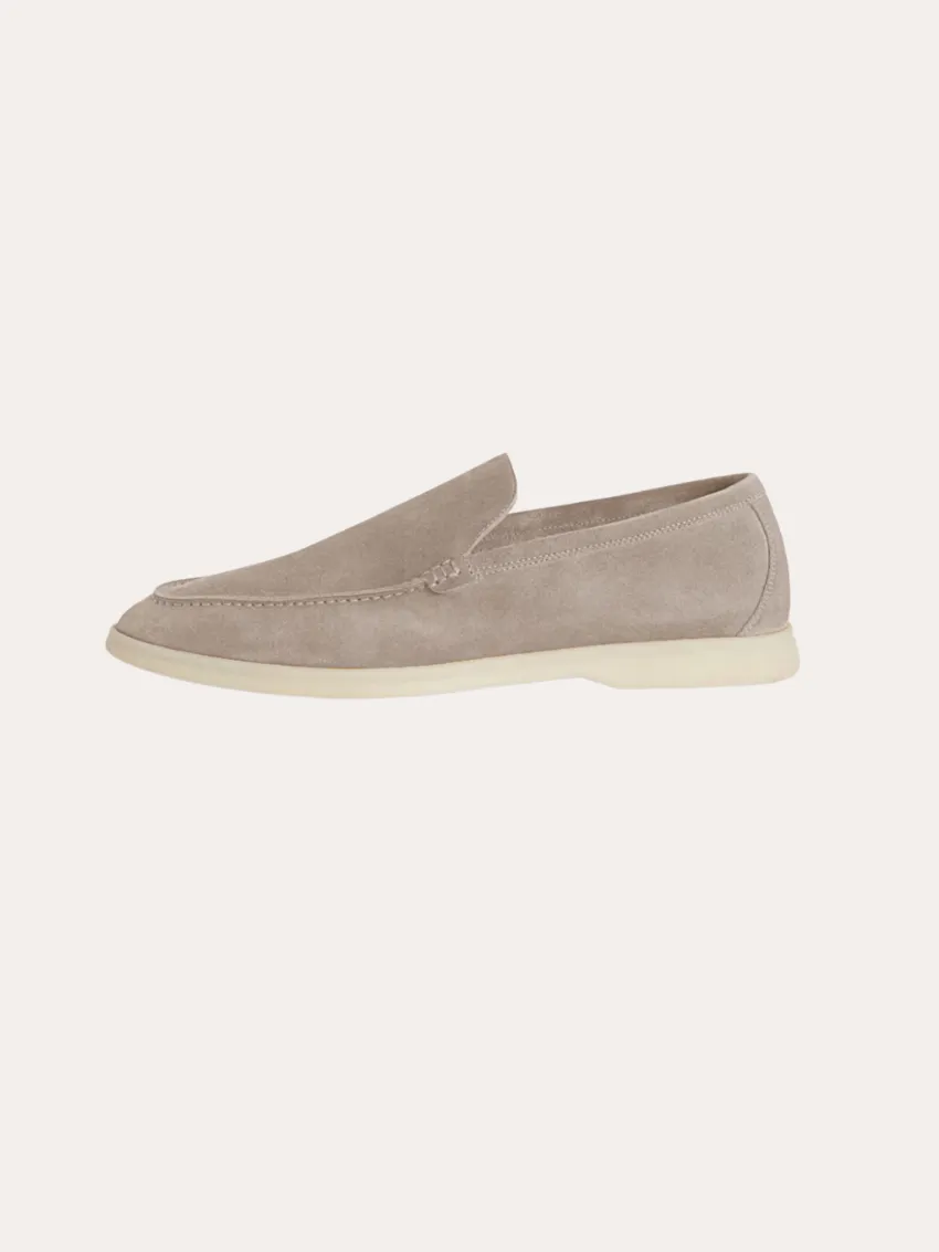 Refined Suede Loafers – Beige Sable