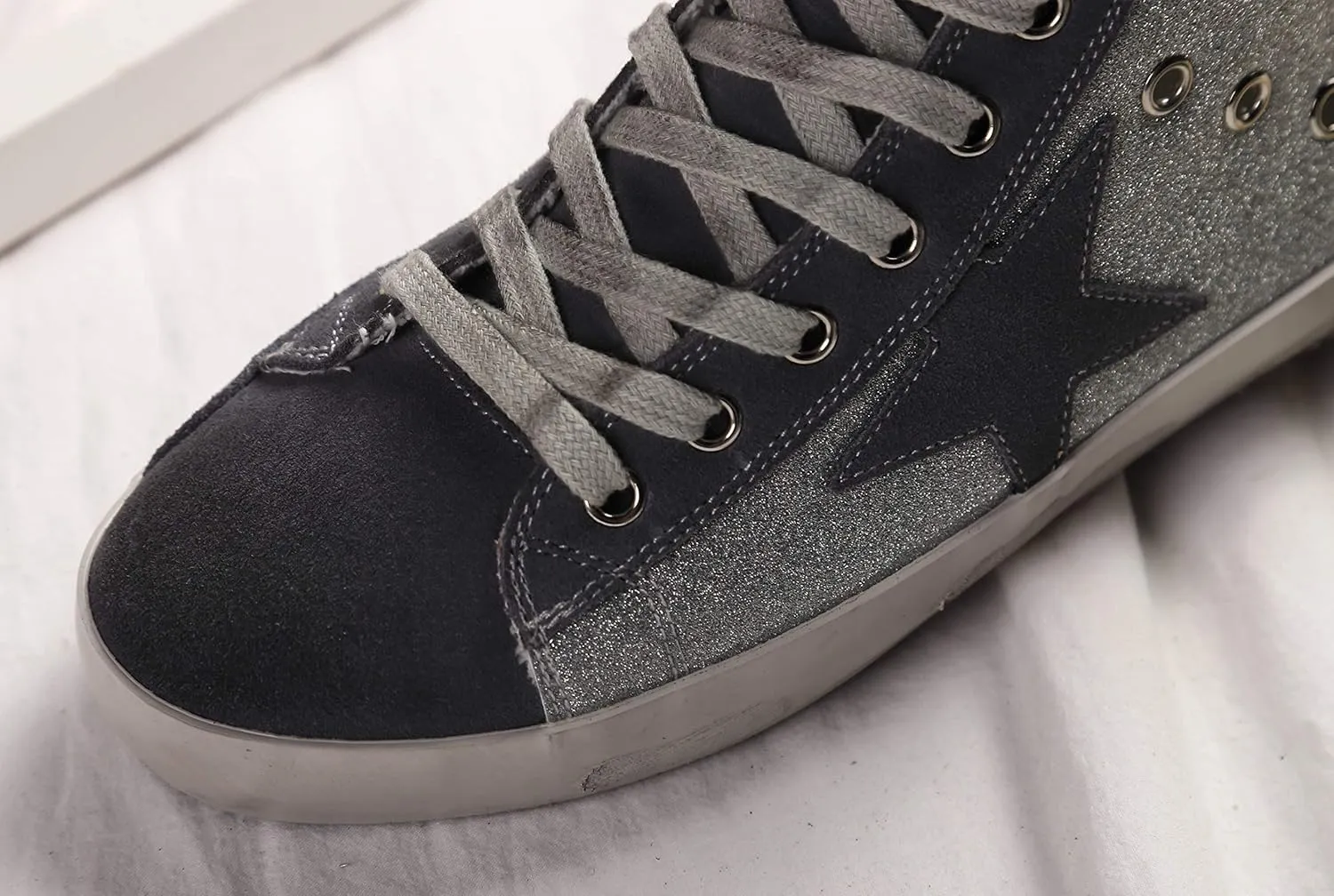 SATUKI Women's Distressed Design Lace up Star Glitter Shoes High Top Fashion Flat Sneakers