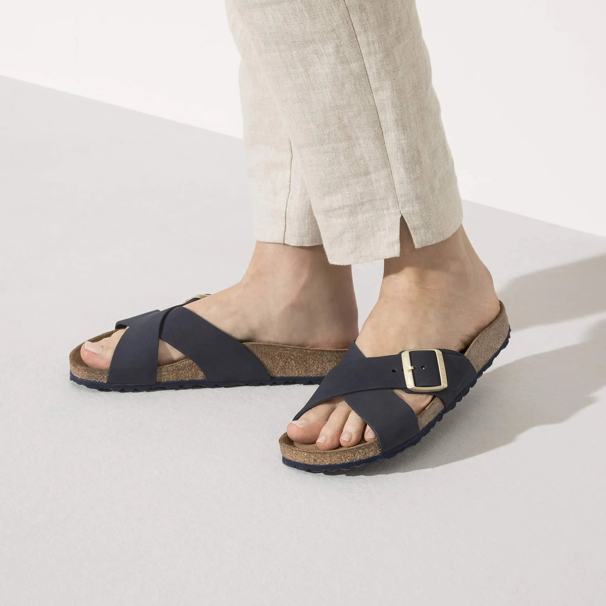 Siena Soft Footbed Nubuck Leather