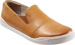 SoftWalk Women's Sneaker