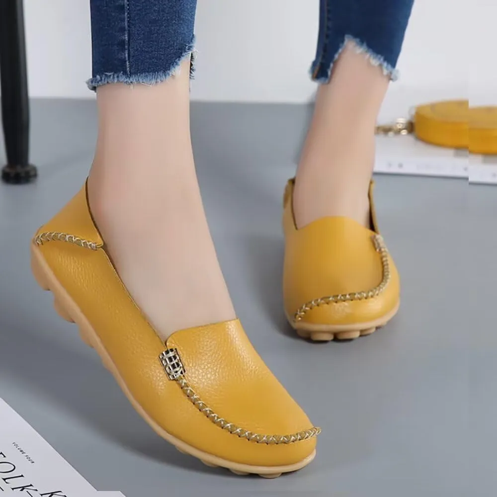 Sunporx Women's Driving Loafers Leather Comfortable Moccasins Breathable Slip On Nurse Loafer Round Toe Wild Walking Fashion Soft Shoes