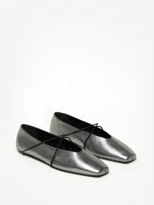 The Una (Sample Sale)