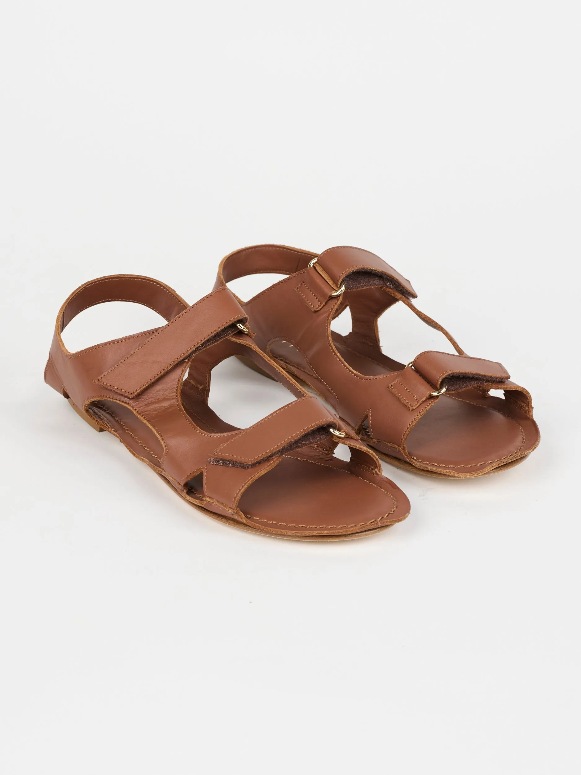 The Walking Sandal in Cognac
