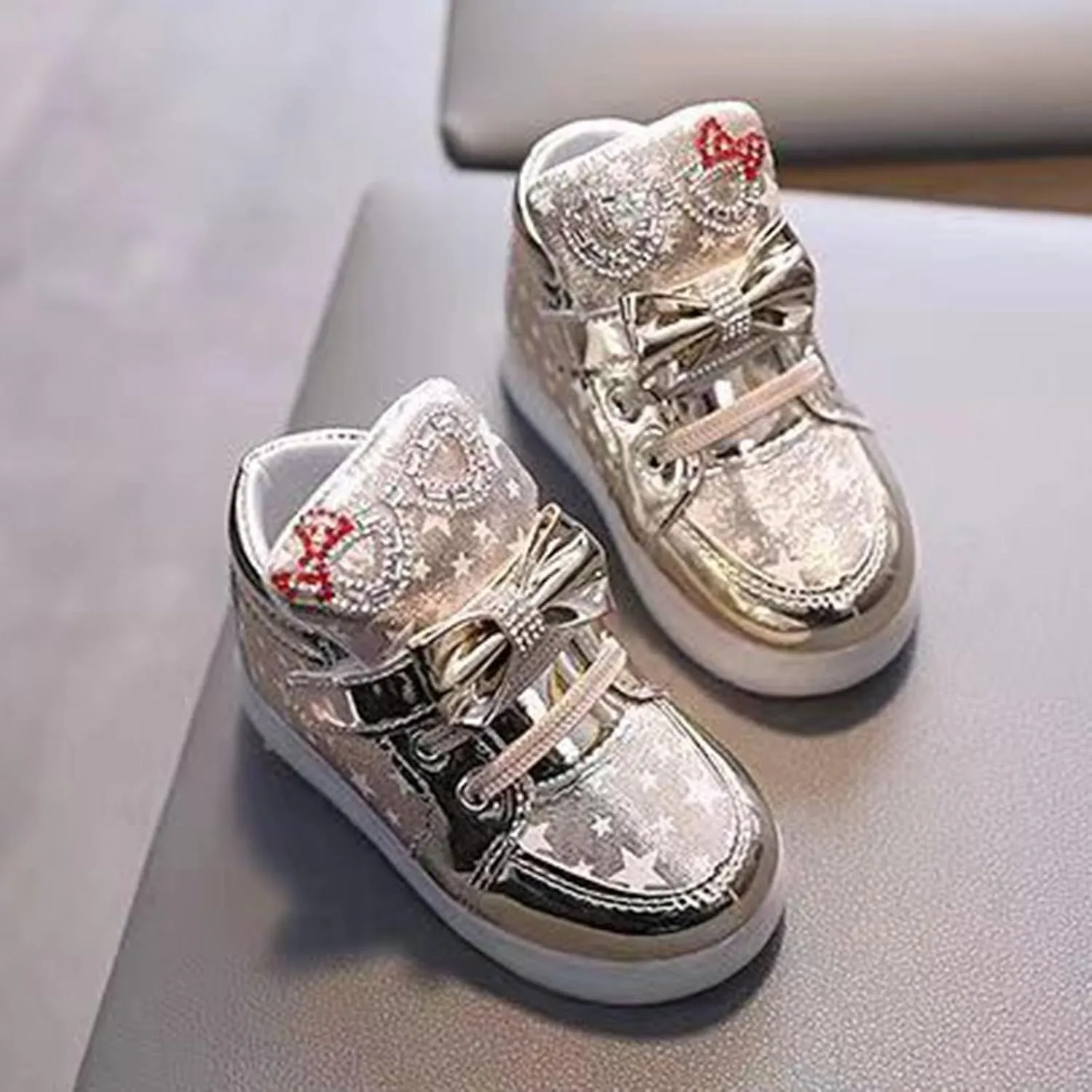 Toddler Boys Girl Light Up Flat Shoes Kids 𝗖artoon Lace-Up Luminous Sport High Top Flashing Casual Anti-Slip Sneakers