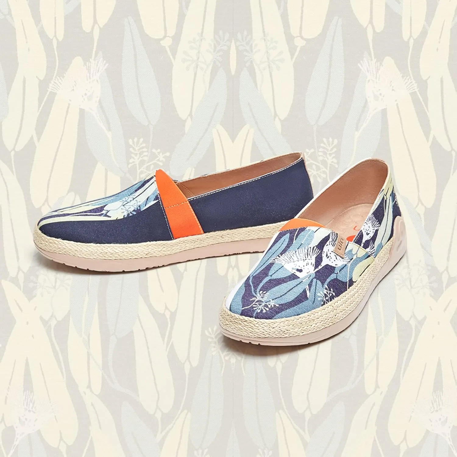 UIN Men's Espadrilles Slip OnsLightweight Walking Casual Loafers Comfortable Art Painted Travel Shoes Marbella Series
