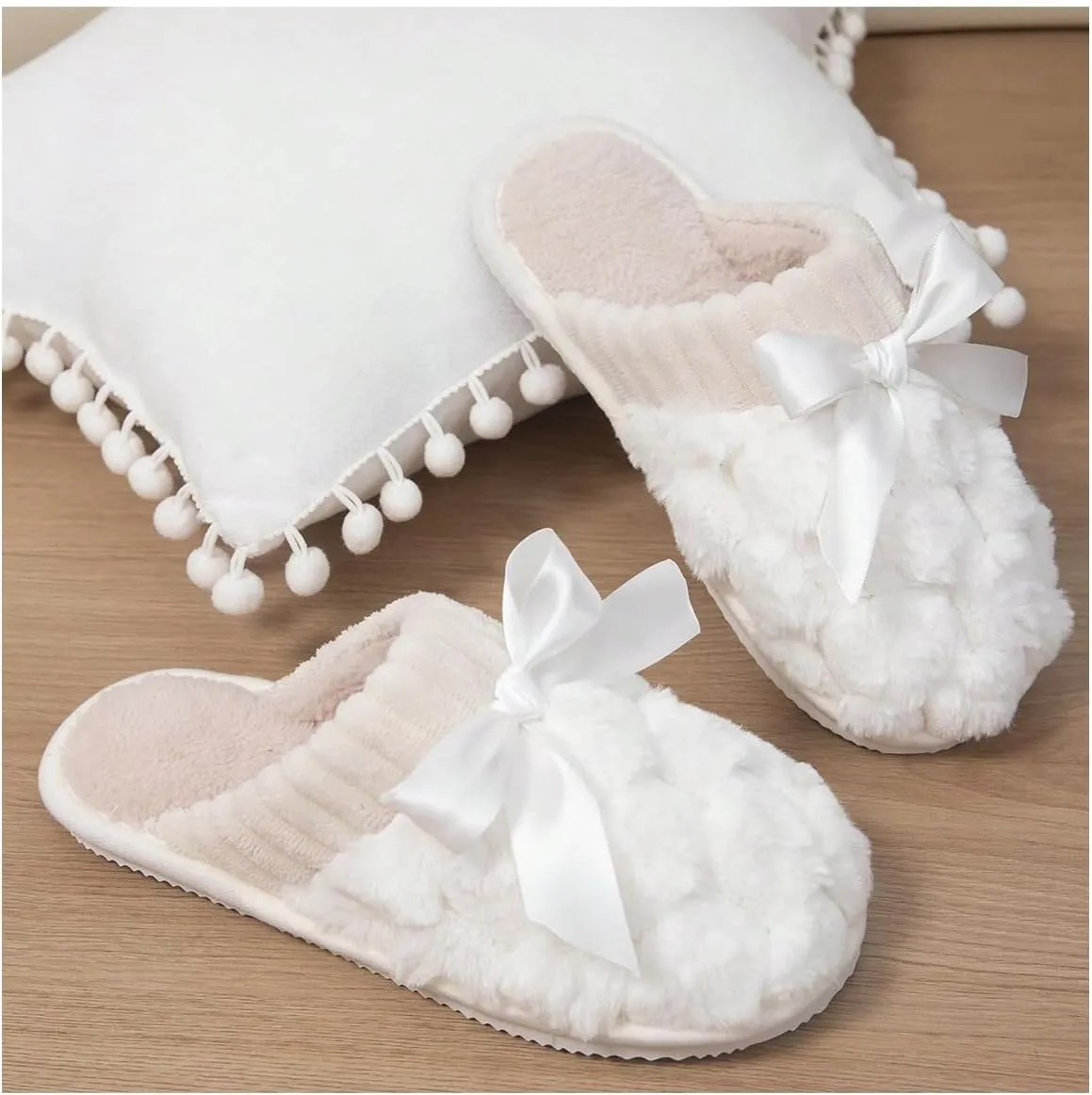 Verdusa Women's Bow Memory Foam Slippers Warm Slip On Faux Fur House Slippers