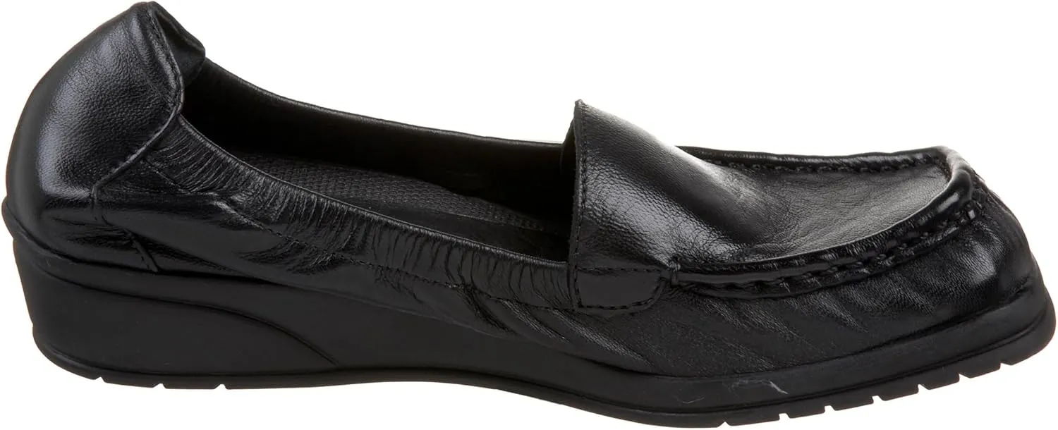 Walking Cradles Women's Sweet Flat