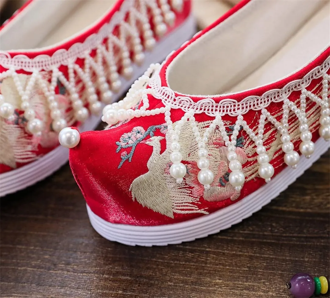 Women Cotton Fabric Embroidered Flat Platforms With Pearls Pendants Vintage Chinese Style Red Wedding Bridal Shoes