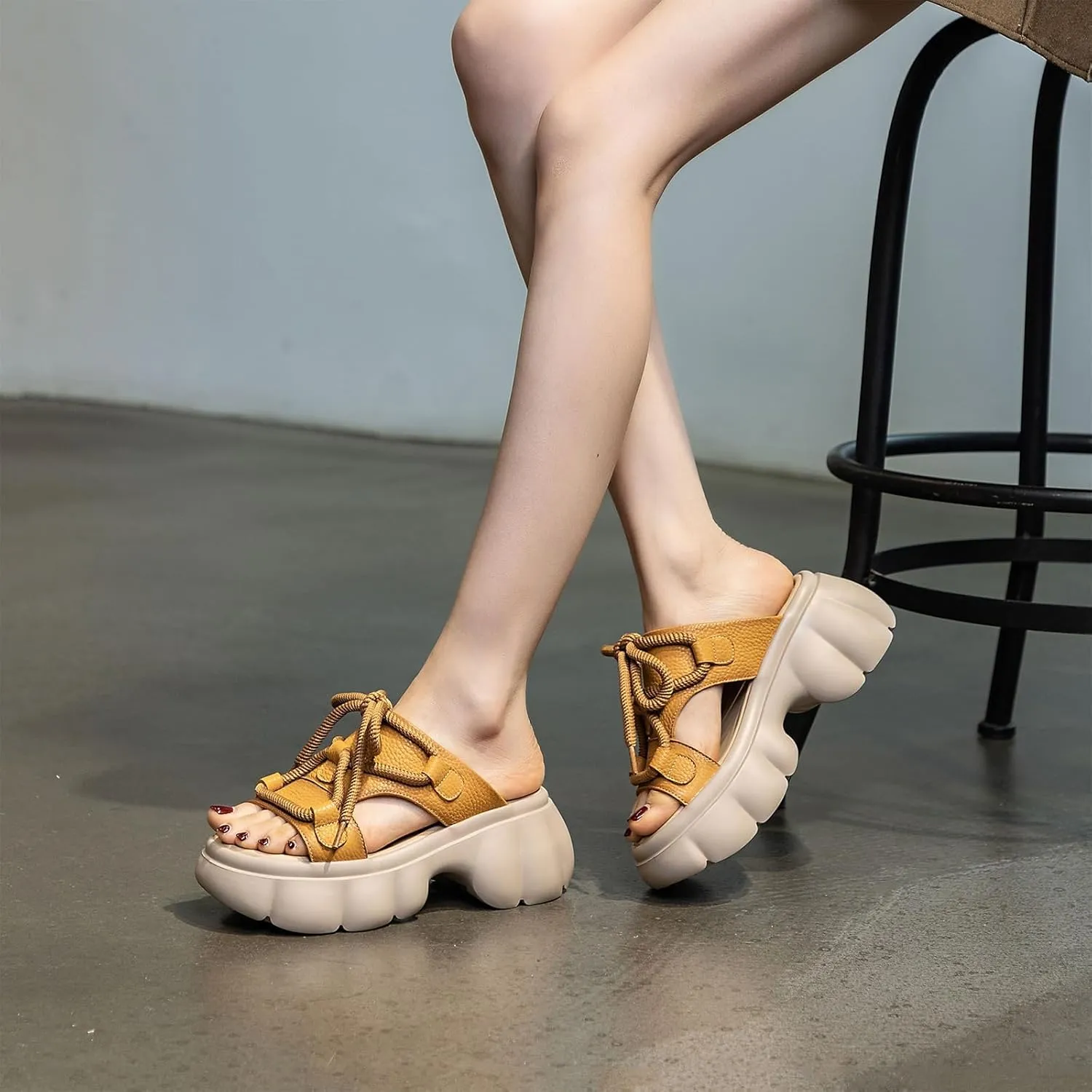 Women's Chunky Platform Genuine Leather Sandals Round Toe Lace-Up Chunky Heel Comfortable Slip-On Open-Toe Walking Slippers Summer Soft-Soled Non-Slip Sports Sandals