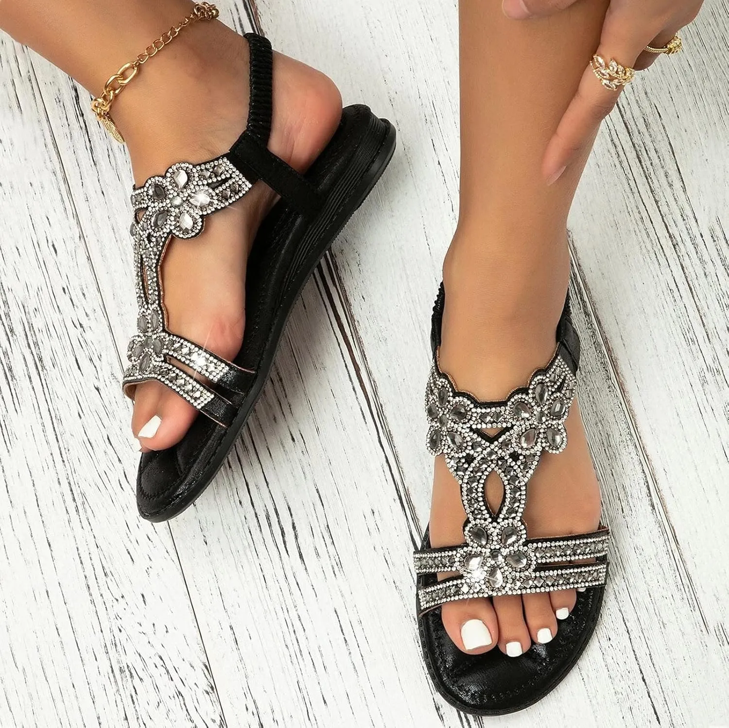 Women's Flat Sandals Summer Beach Sandal Bohemia Shoes T-Strap Rhinestone Beaded Fashion Floral Shoe Sparkle Slides